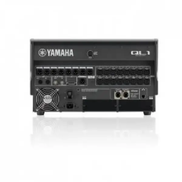 Yamaha QL1 Kompakt Dijital Mikser