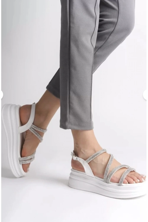 NEW İnce Tokalı Taşlı Şeritli Ortopedik Taban Kadın Sandalet RİLEY - Beyaz