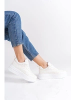 Avela Kalın Taban Bağcıklı Günlük Kadın Sneaker Beyaz Detaylı