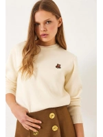 Kadın Peluş Teddy Ayıcık Nakışlı Bisiklet Yaka Basic Triko Kazak - Ekru