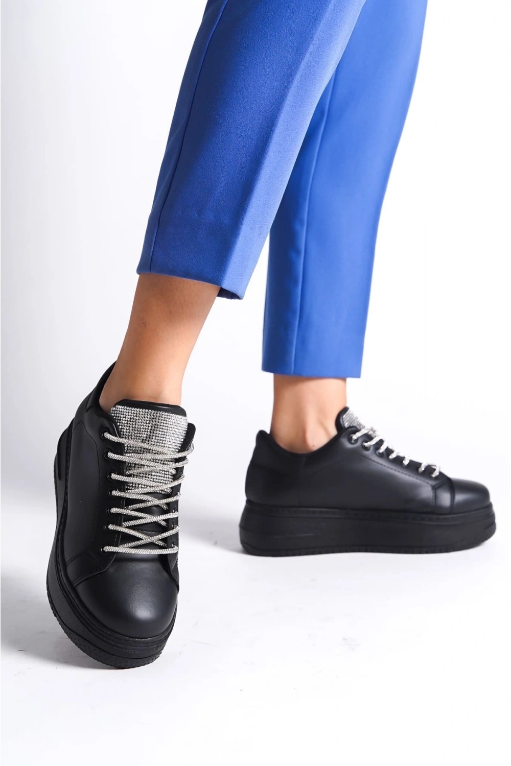 Luna Sim Detaylı Bağcıklı Kadın Günlük Sneaker Ayakkabı - Siyah