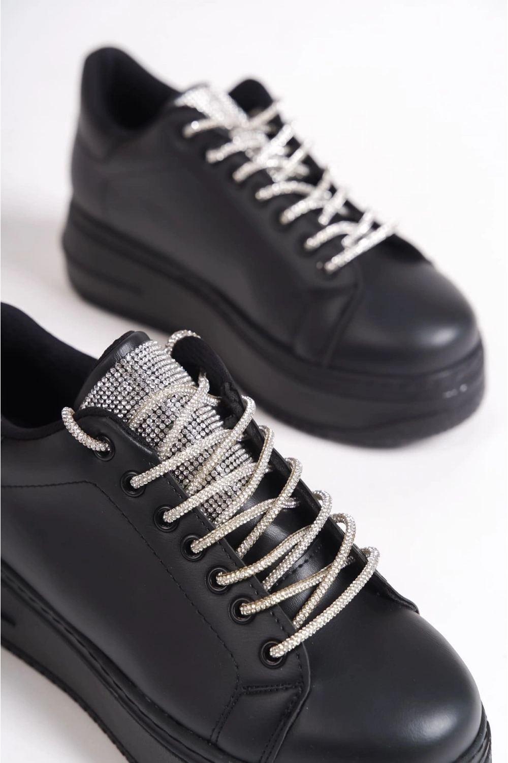 Luna Sim Detaylı Bağcıklı Kadın Günlük Sneaker Ayakkabı - Siyah