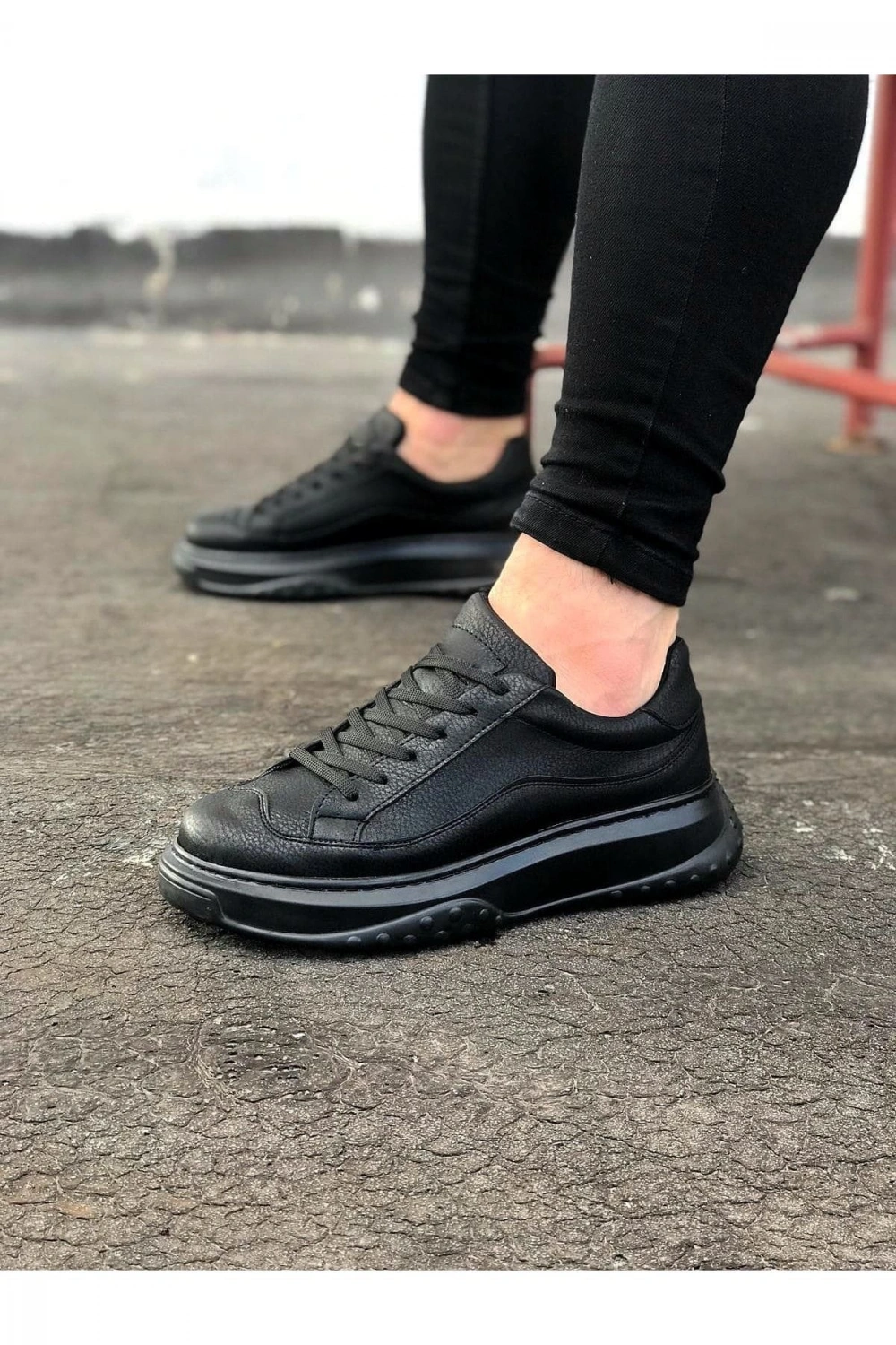 Rovero Erkek Bağcıklı Cilt Günlük Sneaker Ayakkabı – Siyah