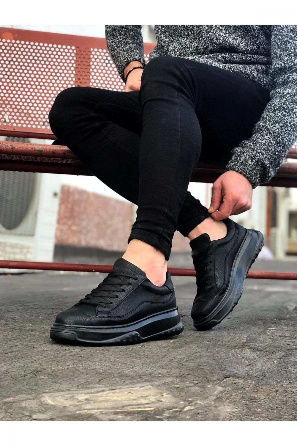 Rovero Erkek Bağcıklı Cilt Günlük Sneaker Ayakkabı – Siyah