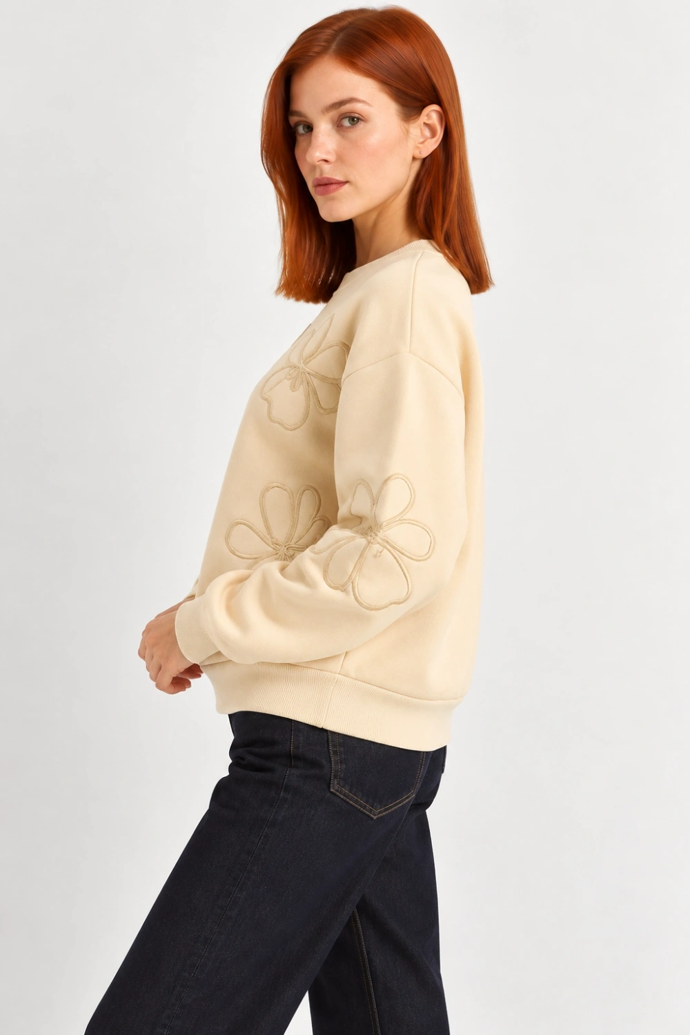 Kadın Çiçek Motifli Şardonlu Üç İplik Oversize Sweatshirt - Bej