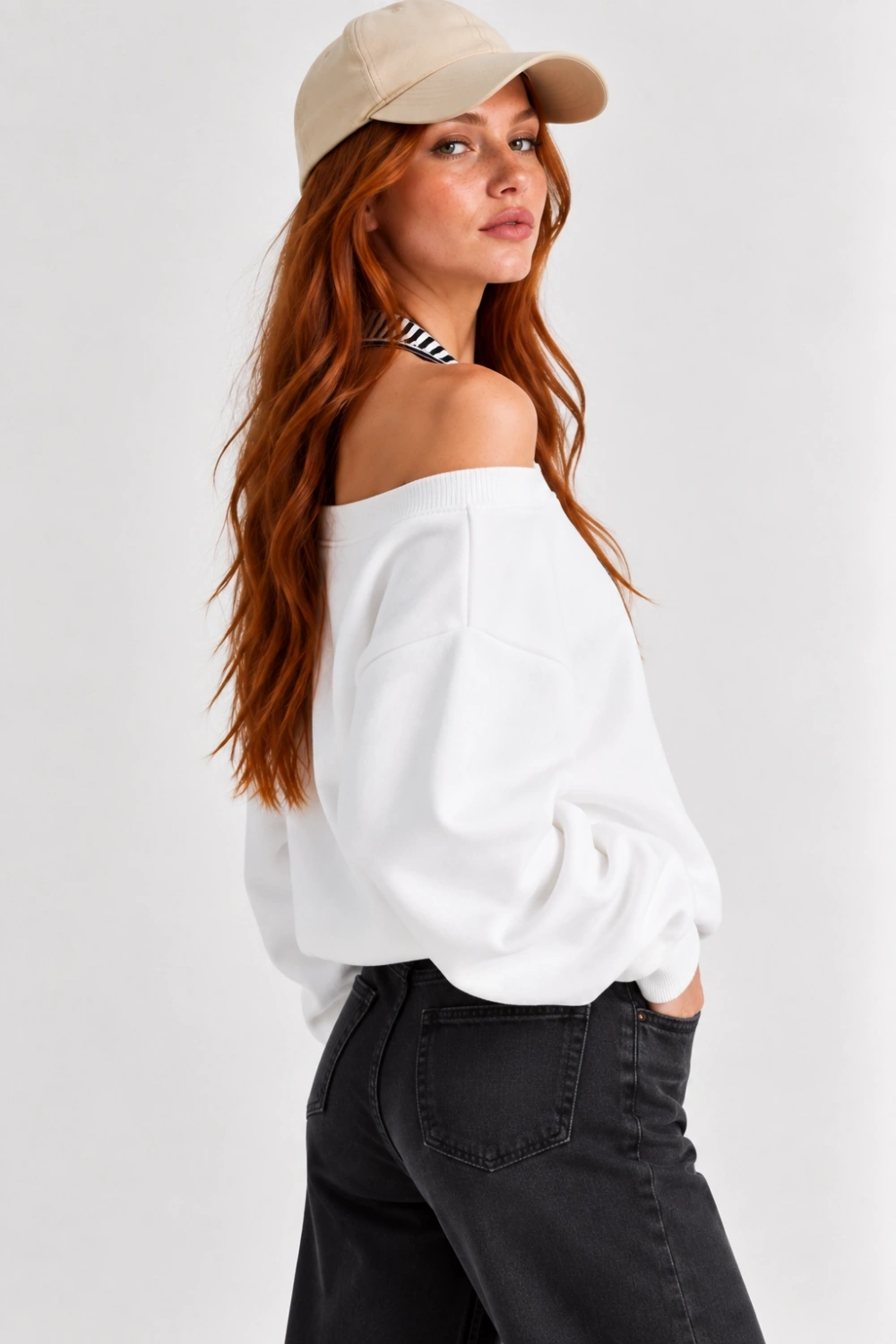 Kadın Lucky 96 Baskılı Kayık Yaka Çift Görünümlü Sweatshirt - Beyaz