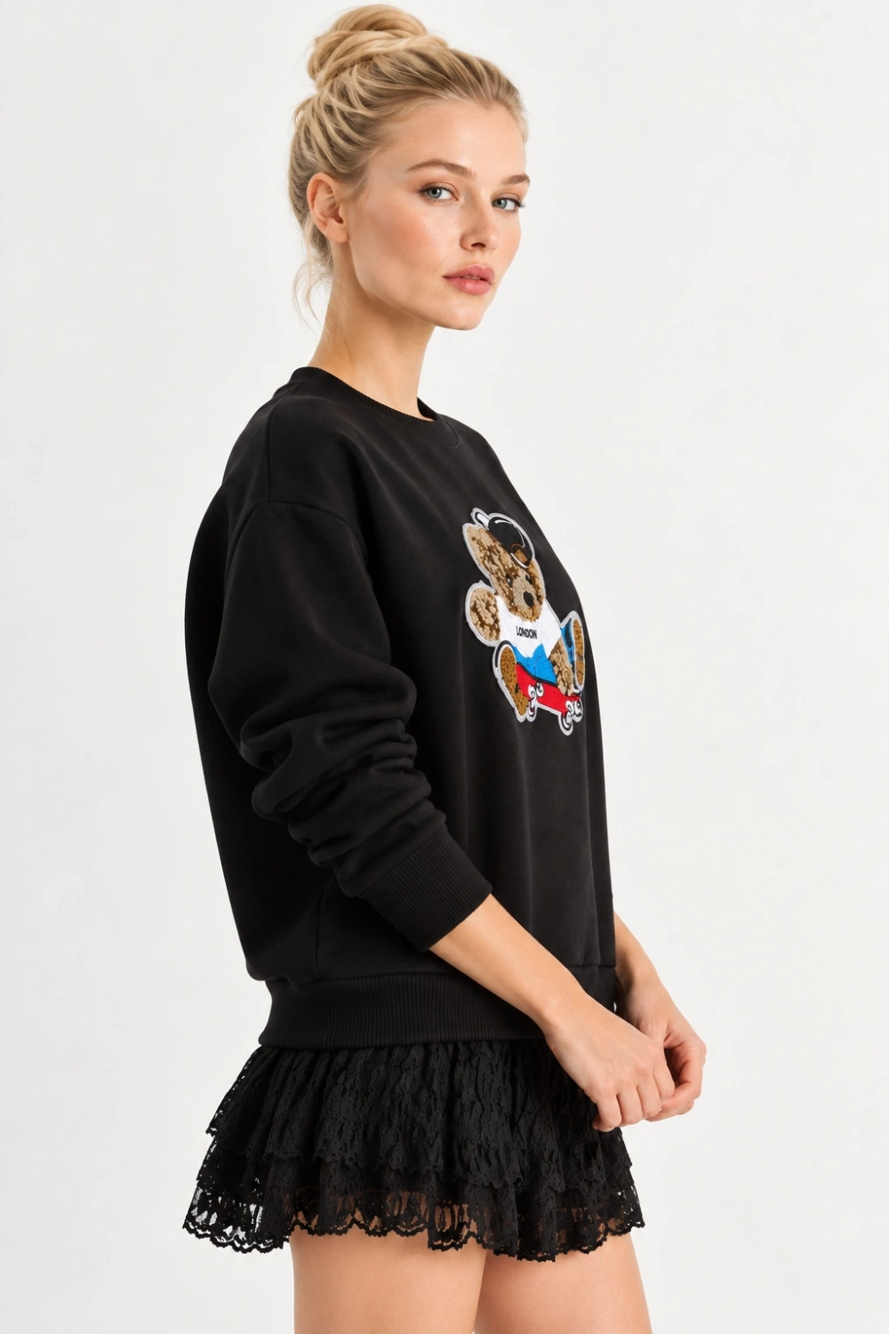 Kadın Oversize Teddy Nakışlı Bisiklet Yaka Salaş Sweatshirt - Siyah