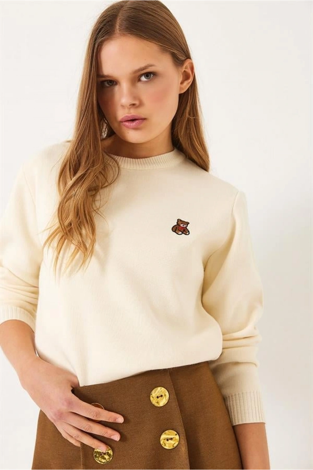 Kadın Peluş Teddy Ayıcık Nakışlı Bisiklet Yaka Basic Triko Kazak - Ekru