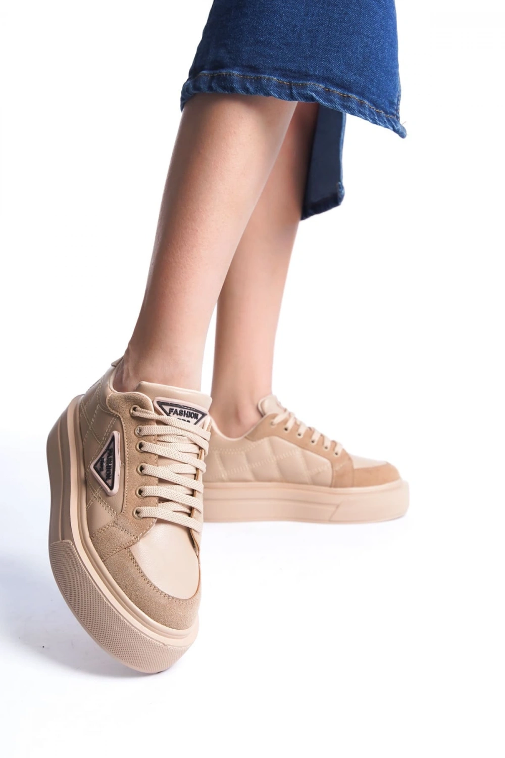 Pinter  Bağcıklı Ortopedik Taban Desenli Kadın Sneaker Spor Ayakkabı - Ten