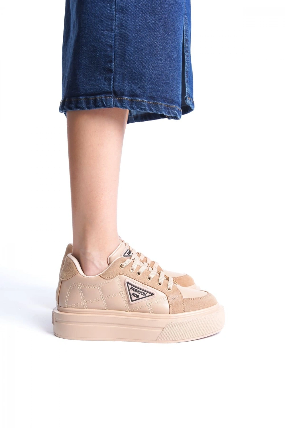Pinter  Bağcıklı Ortopedik Taban Desenli Kadın Sneaker Spor Ayakkabı - Ten