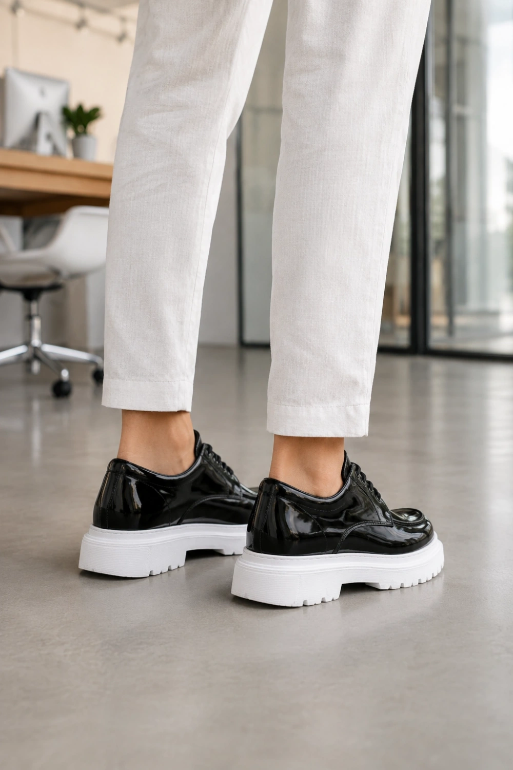 Verlixo Bağcıklı Parlak Rugan Erkek Casual Sneaker Klasik Günlük Ayakkabı - Siyah