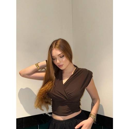 Vatkalı Kahverengi Bluz