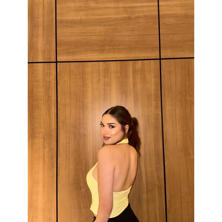 Boyundan Geçmeli Sarı Yelek