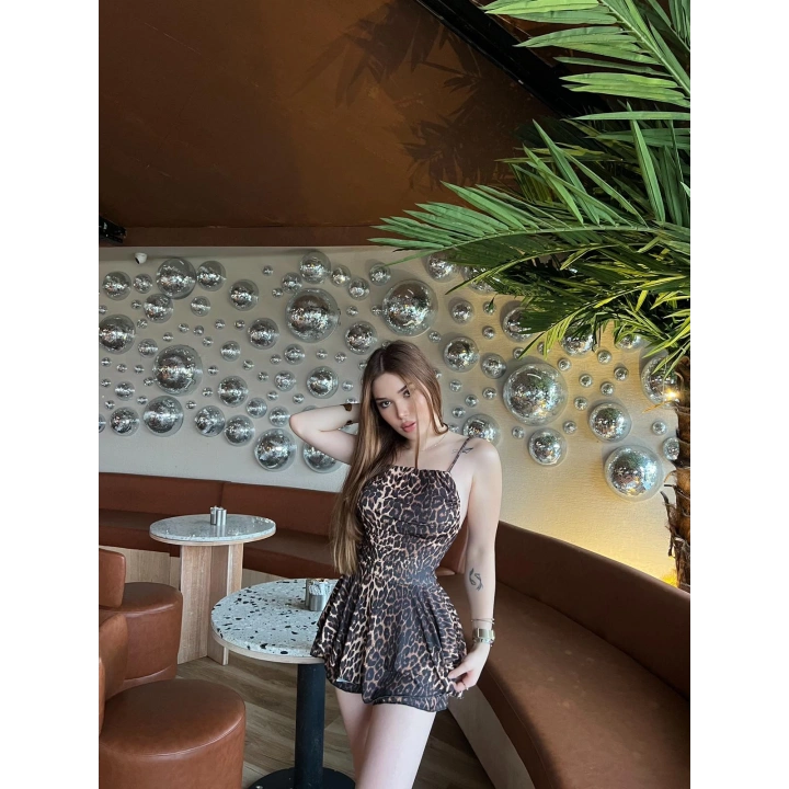 İp Askılı Leopar Desenli Şortlu Elbise