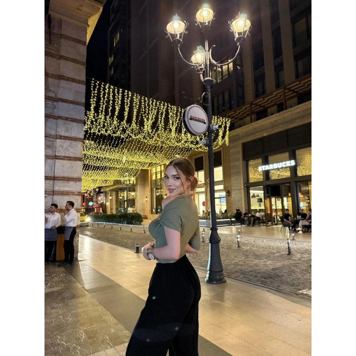 Tek Kol Toka Detay Yeşil Bluz