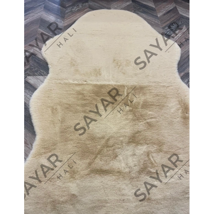 Apex Krem Dekoratif Tavşan Postu Halı 95 x 150