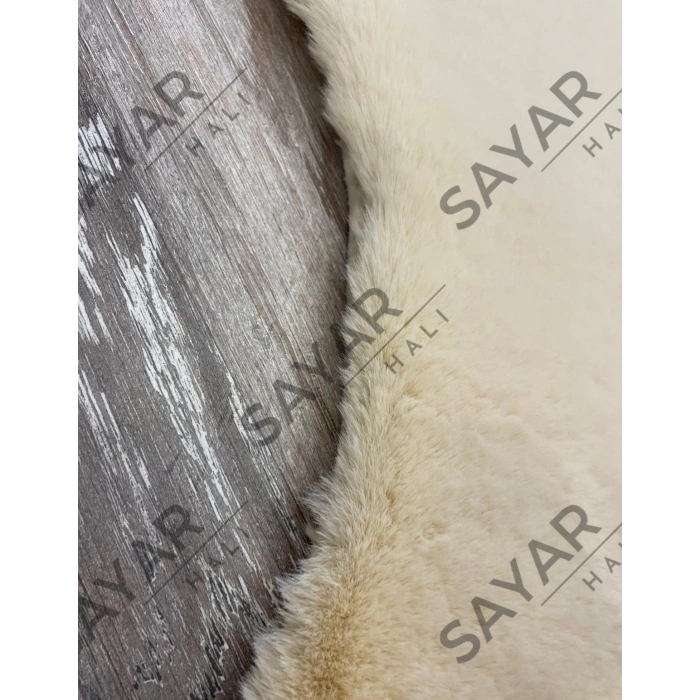 Apex Krem Dekoratif Tavşan Postu Halı 95 x 150