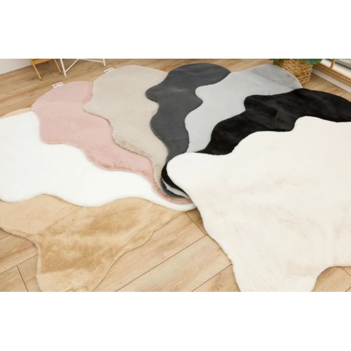 Apex Meloni Siyah Dekoratif Tavşan Postu Halı 95 x 150