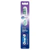 Oral-B Pro-3D White Advanced Beyazlık Diş Fırçası Orta