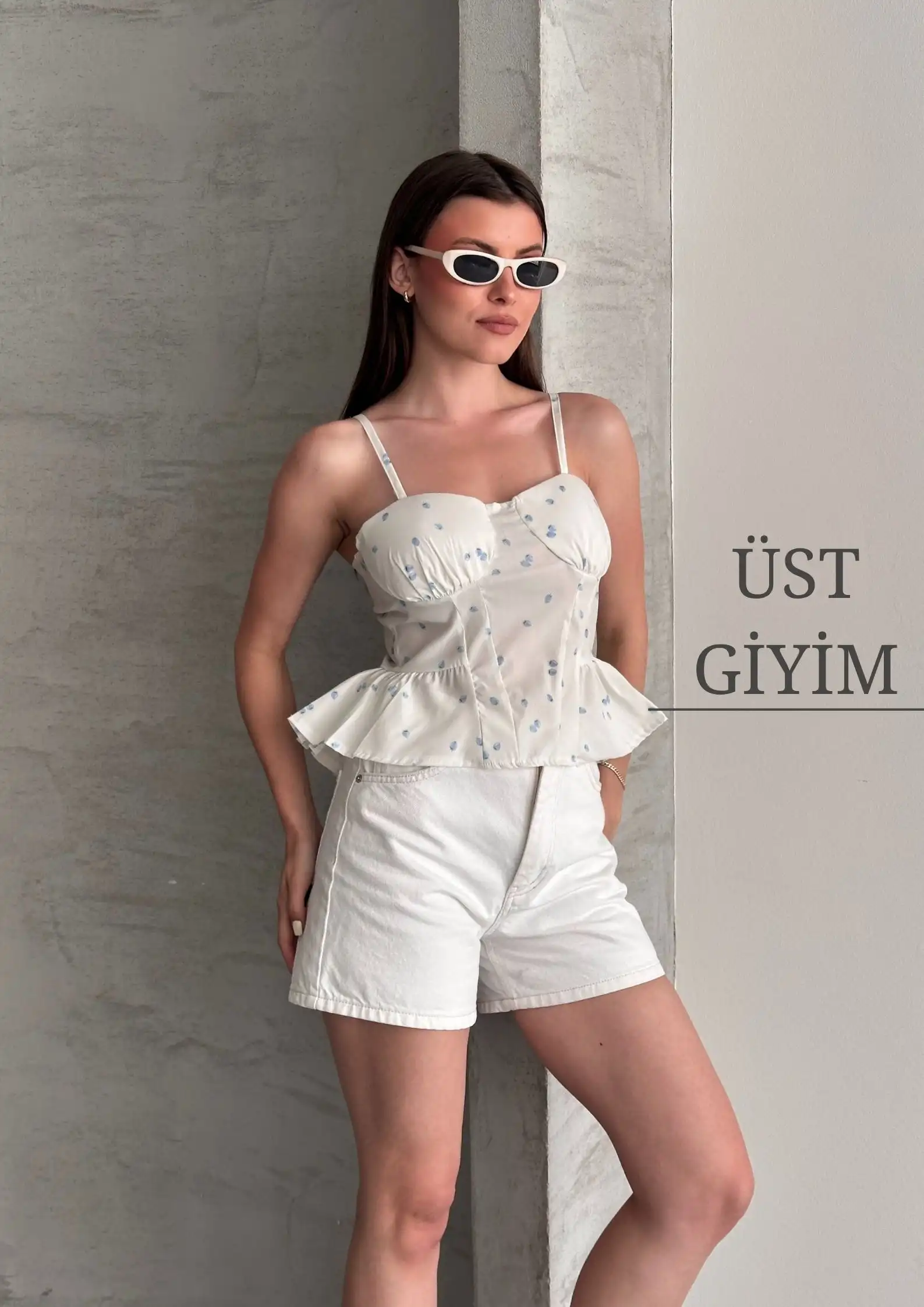ÜST GİYİM