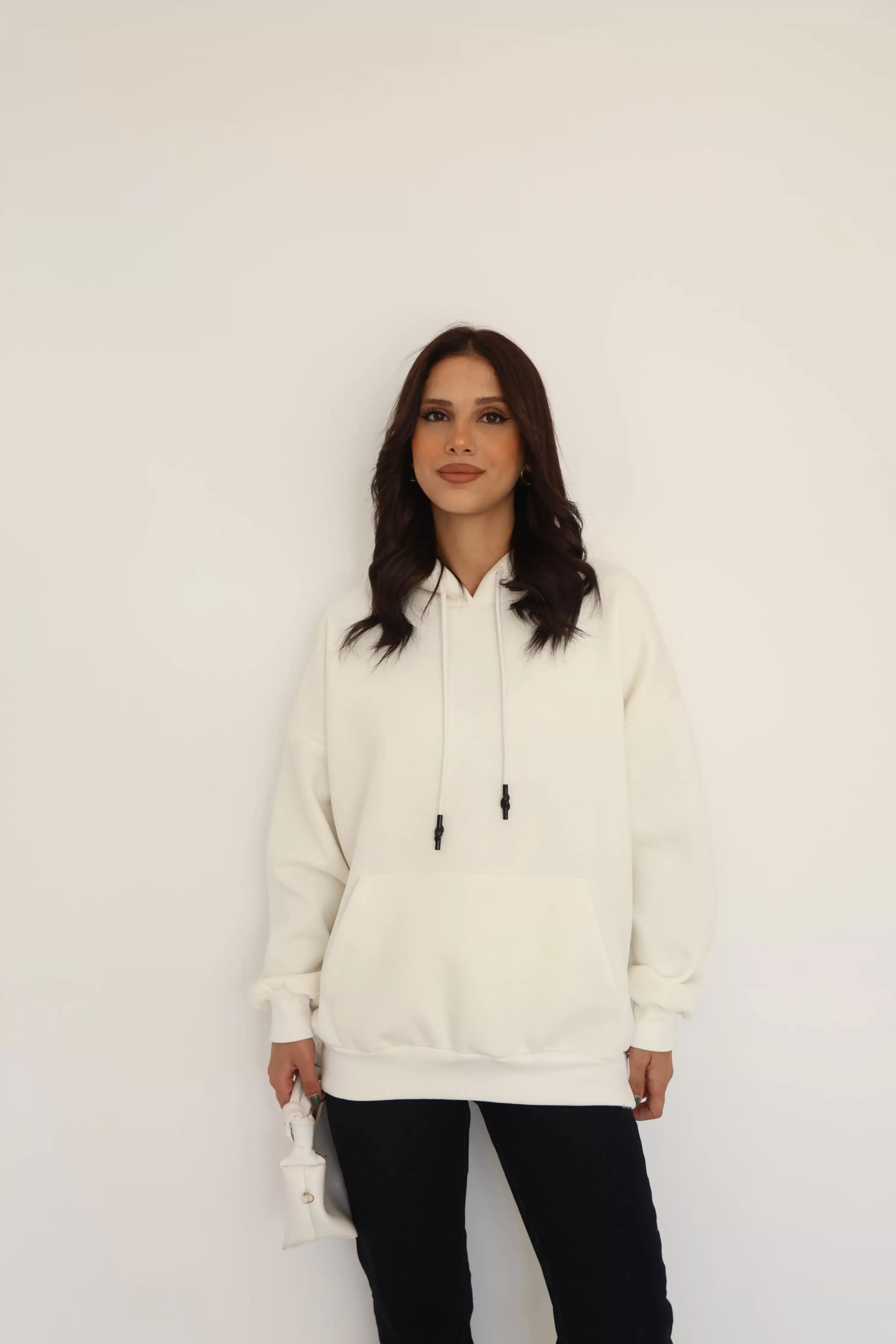 ŞARDONLU KAPÜŞONLU SWEAT-BEYAZ