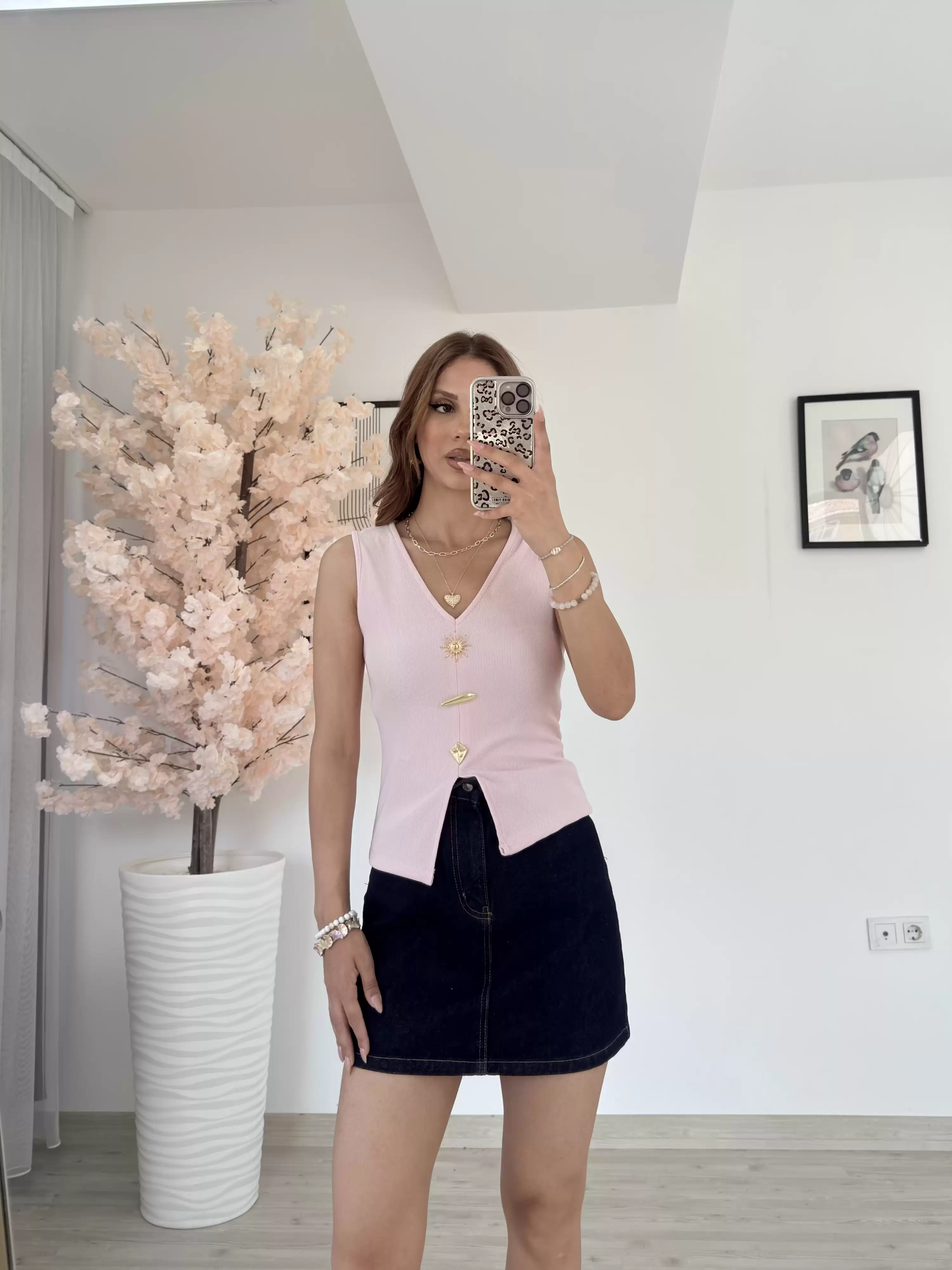 GOLD DÜĞME DETAYLI BLUZ-PEMBE