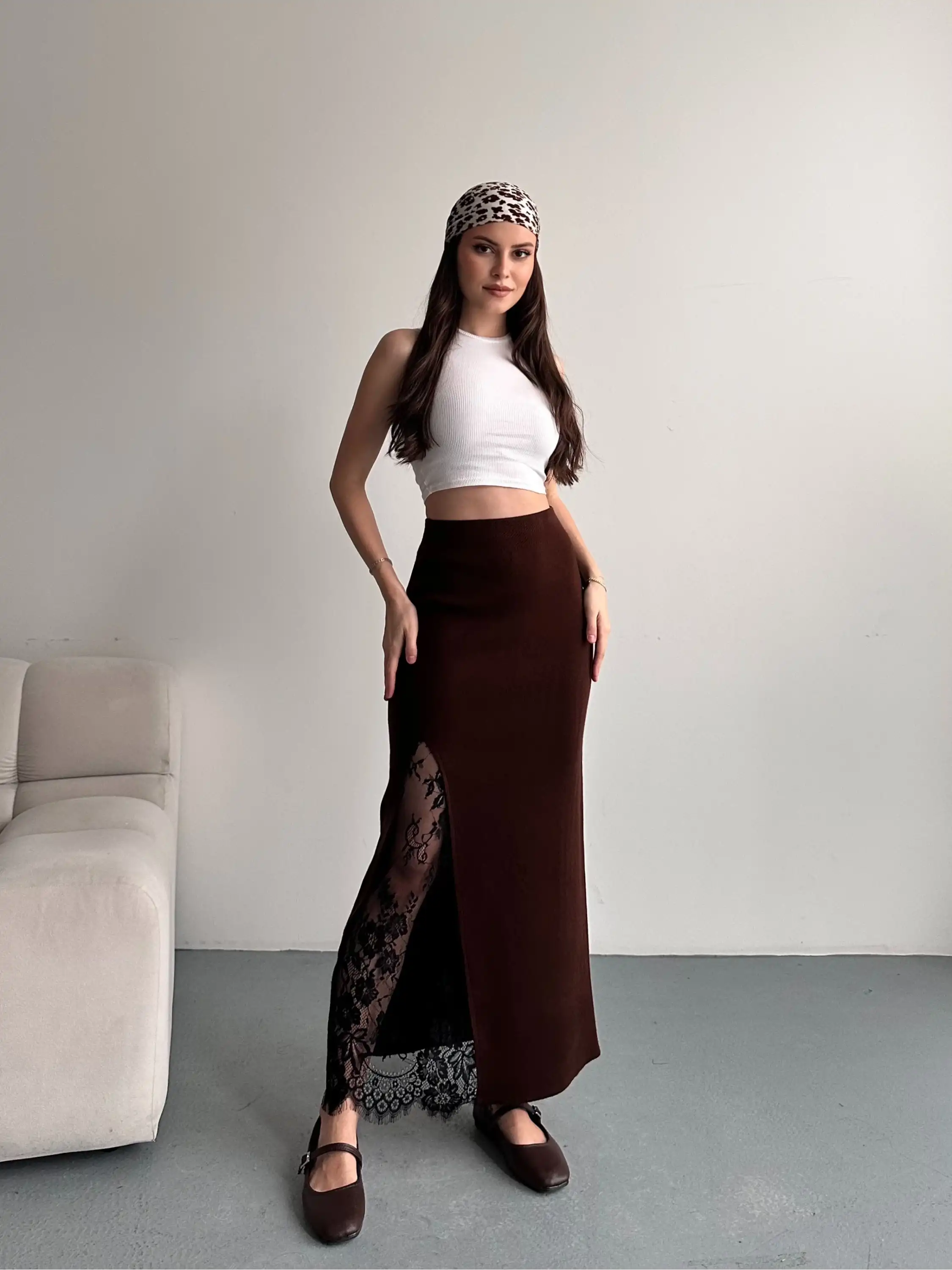 DANTEL YIRTMAÇLI ETEK-KAHVE