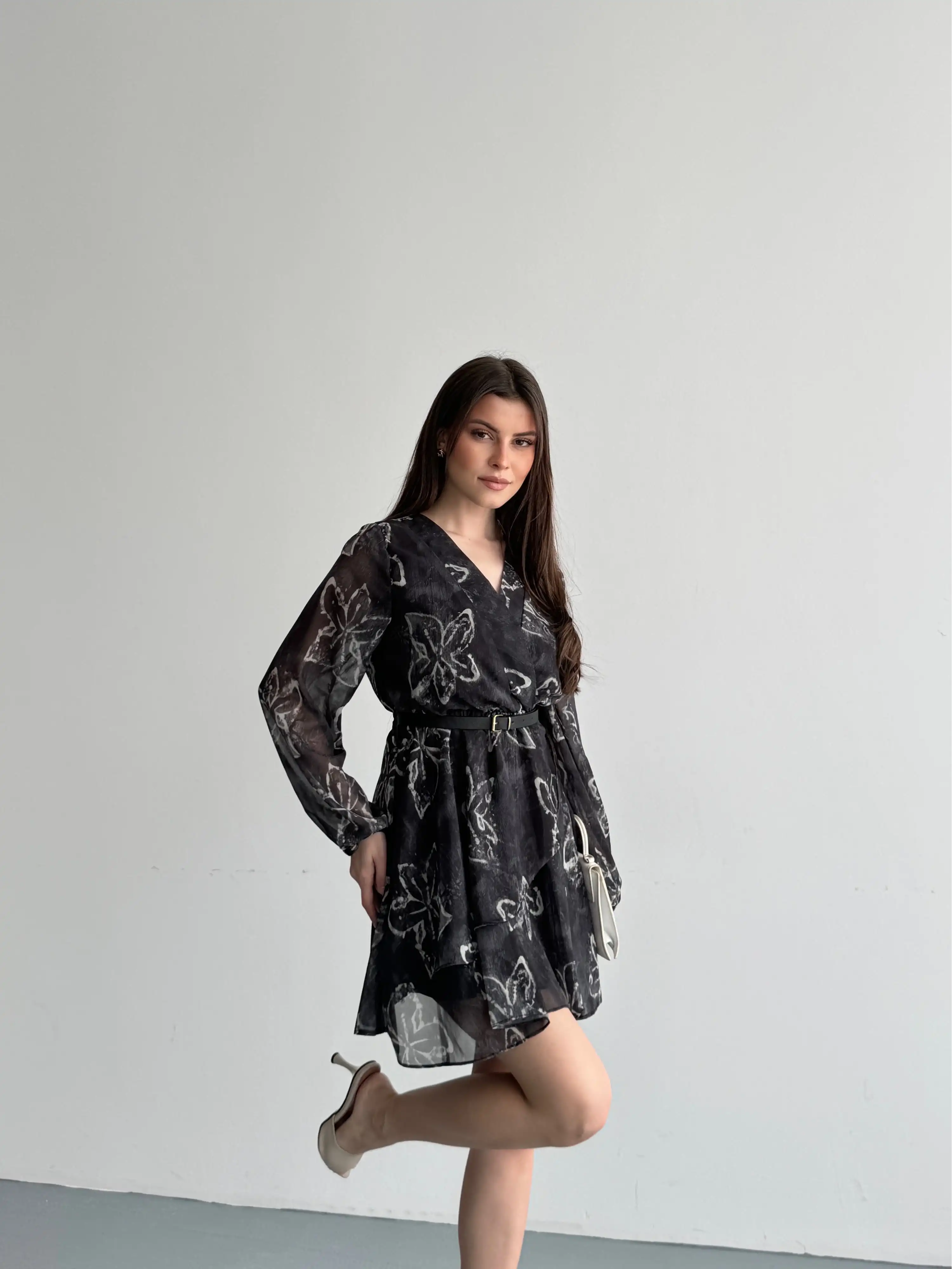 KLOŞ KEMERLİ ŞİFON ELBİSE-SİYAH