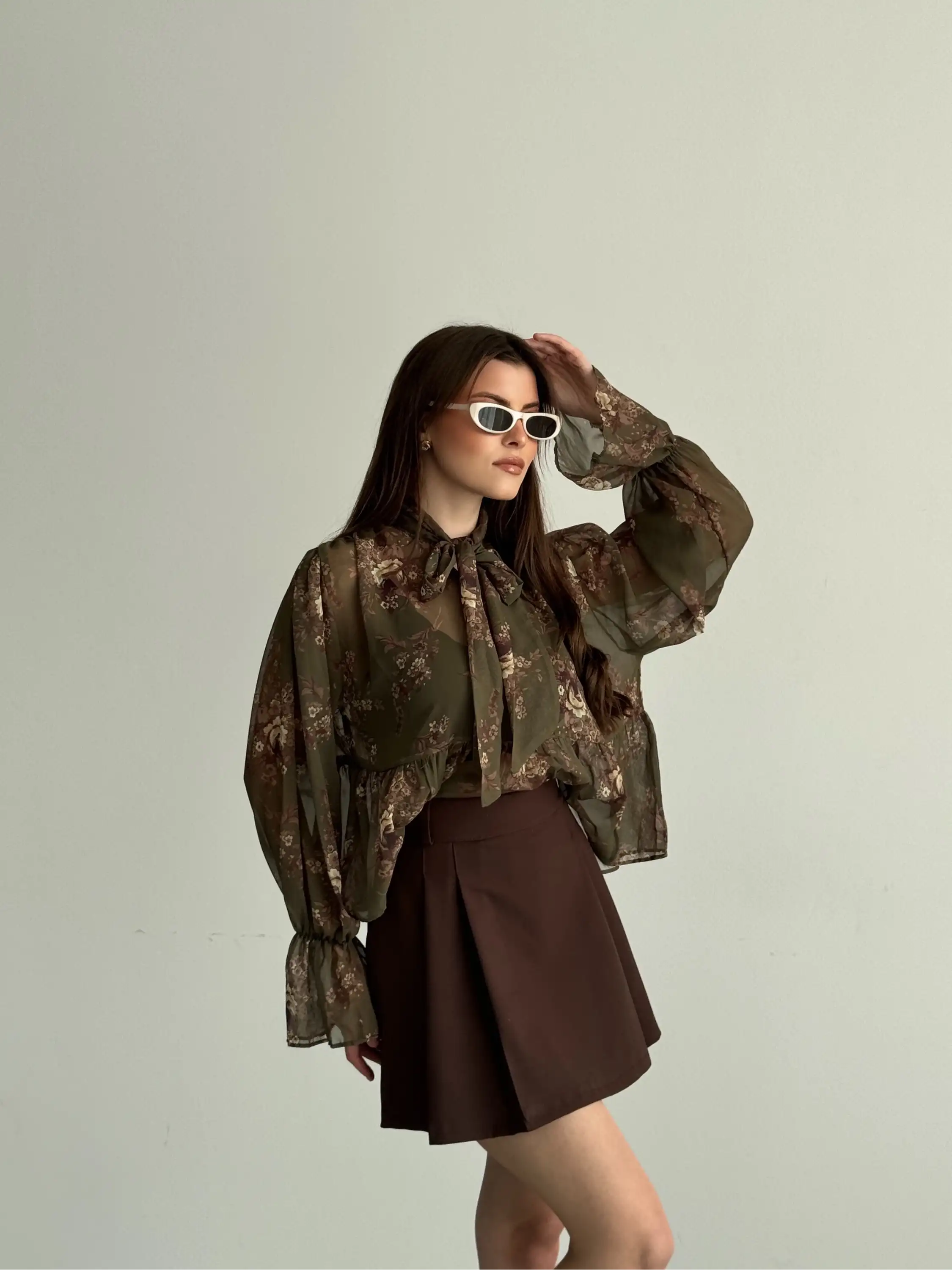 BOYUNDAN BAĞLAMALI ŞİFON BLUZ-YEŞİL