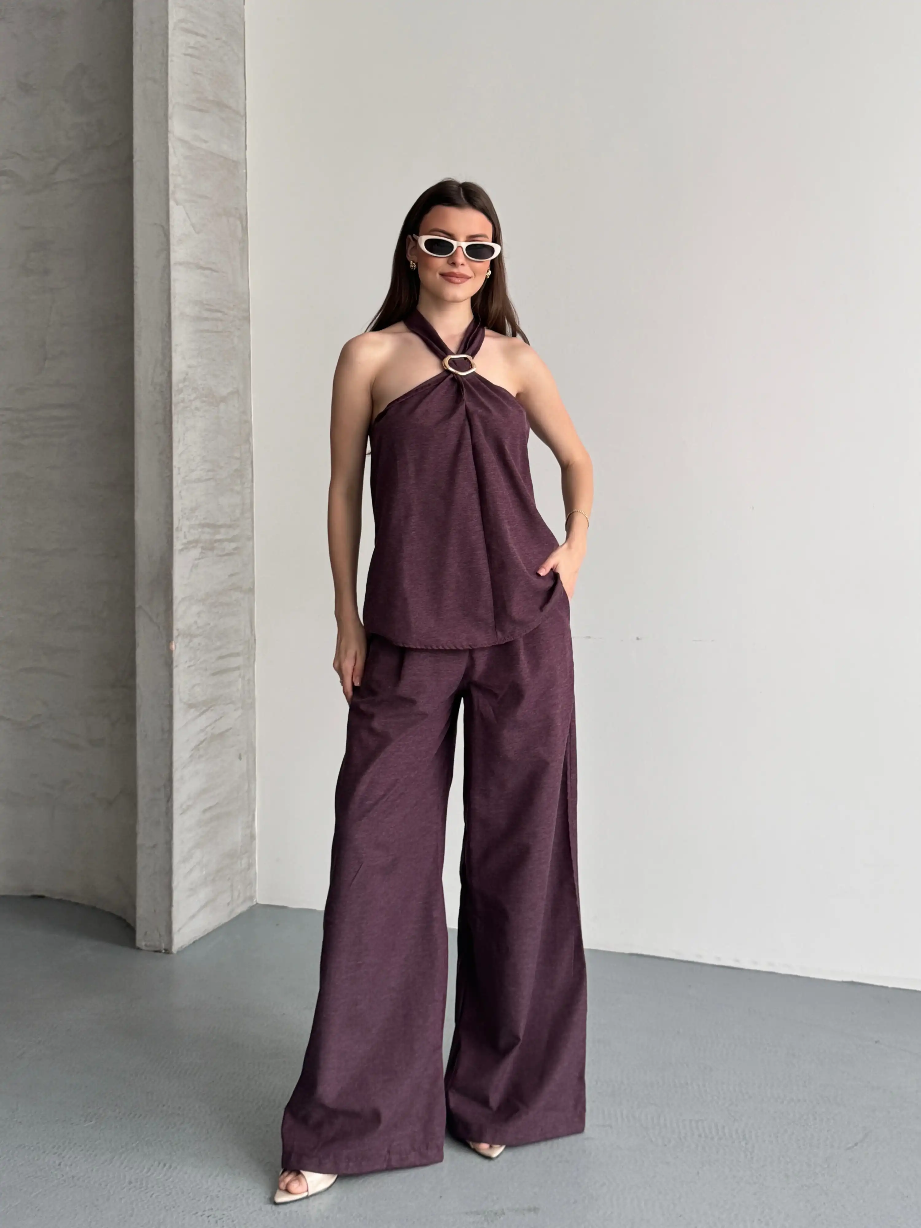 BOYUN GEÇİRMELİ GOLD AKSESUARLI PANTOLONLU TAKIM-BORDO