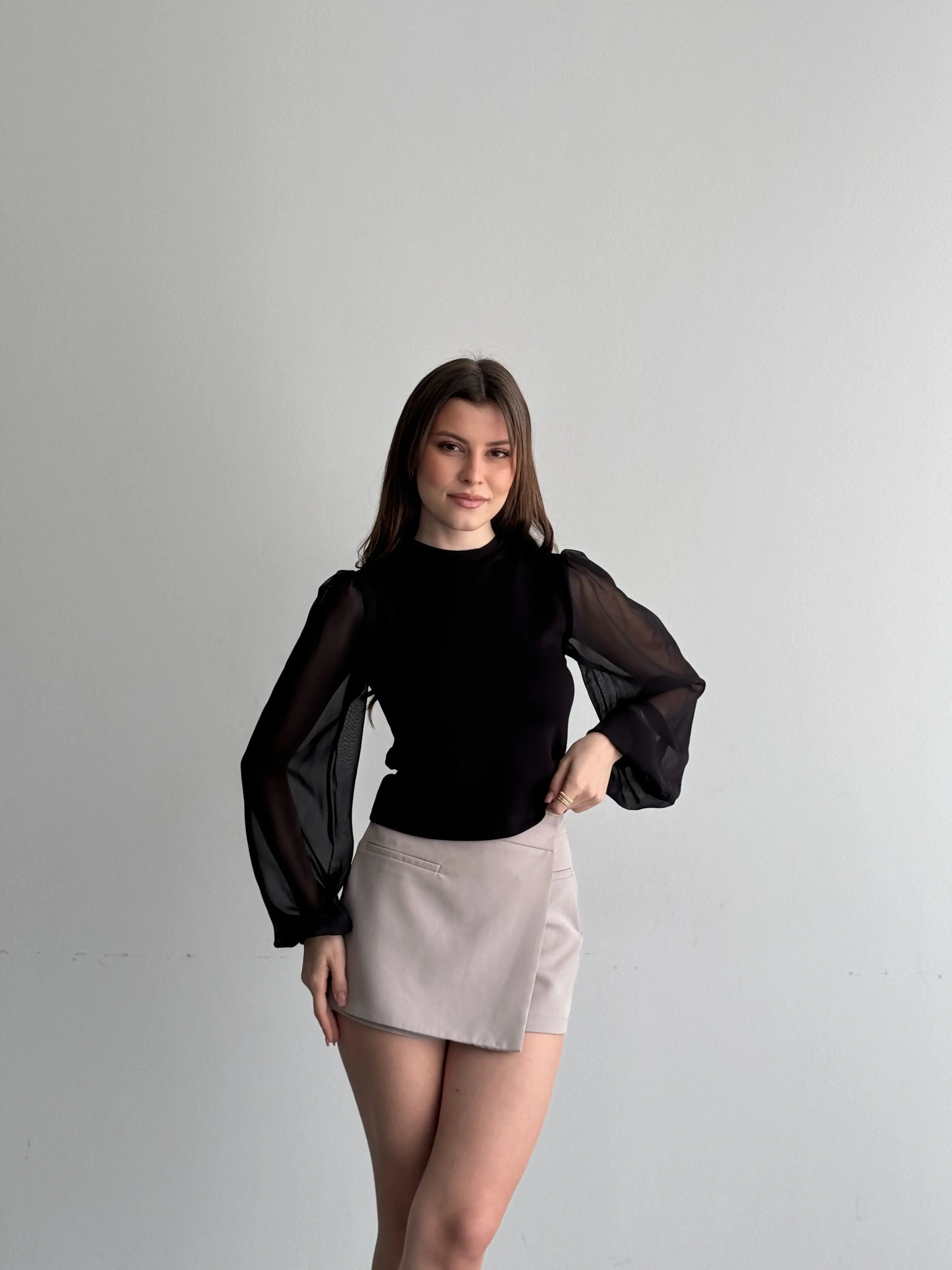 TÜL KOL PENYE BLUZ-SİYAH