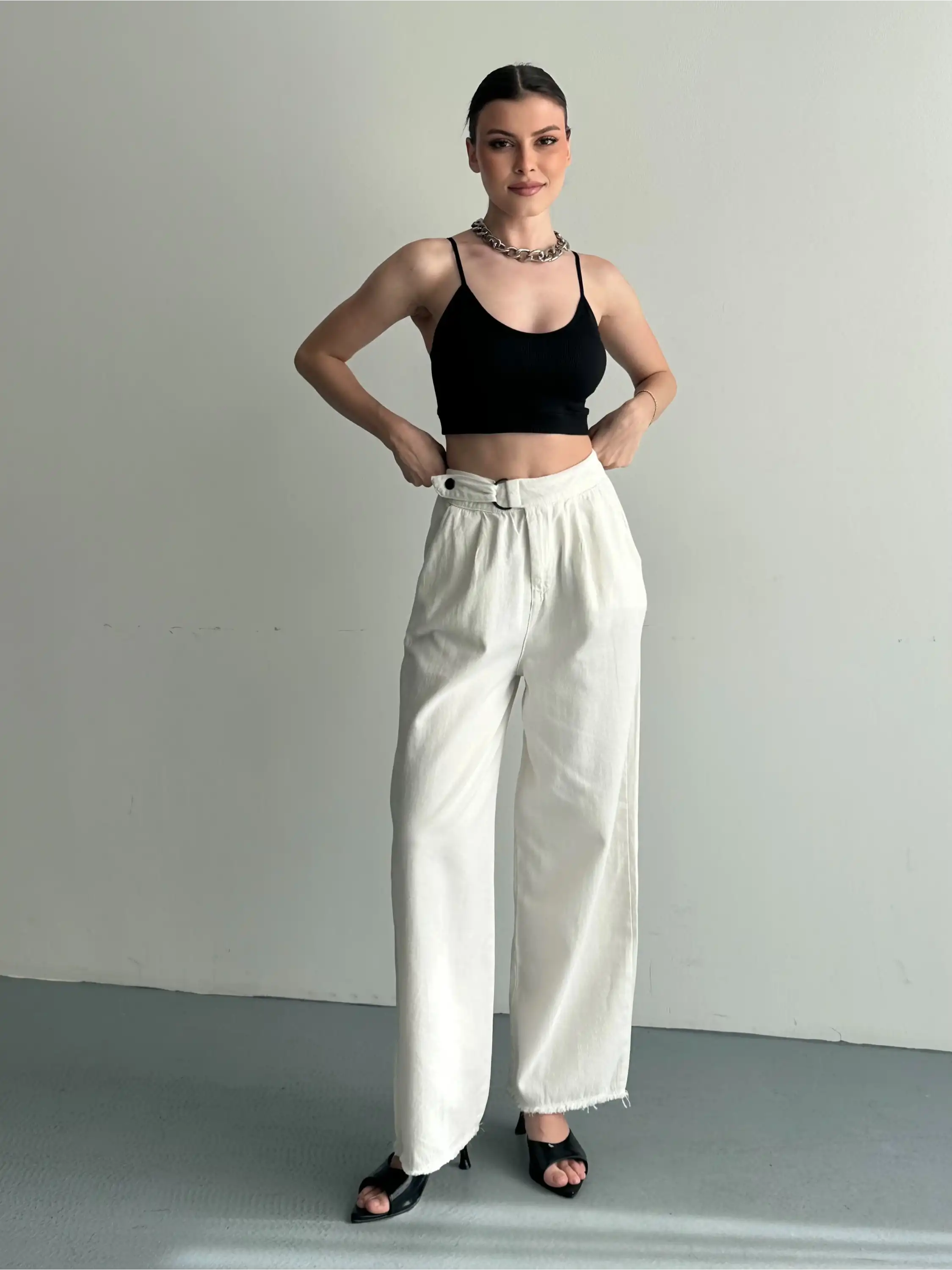 YANDAN ÇITÇITLI GABARDİN PANTOLON-BEYAZ