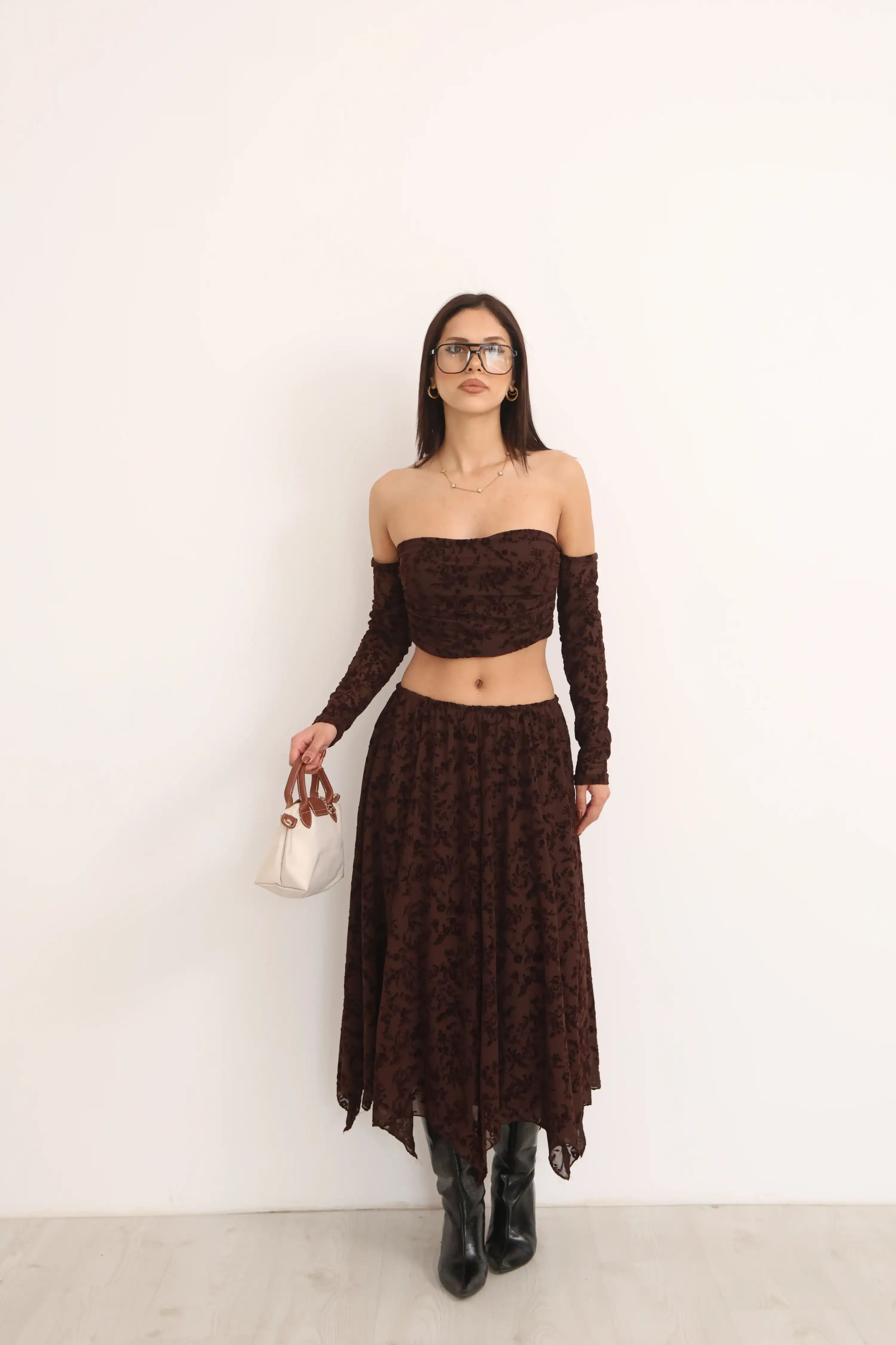 ÇİÇEK DESENLİ BÜZGÜLÜ BLUZ TAKIM-KAHVE