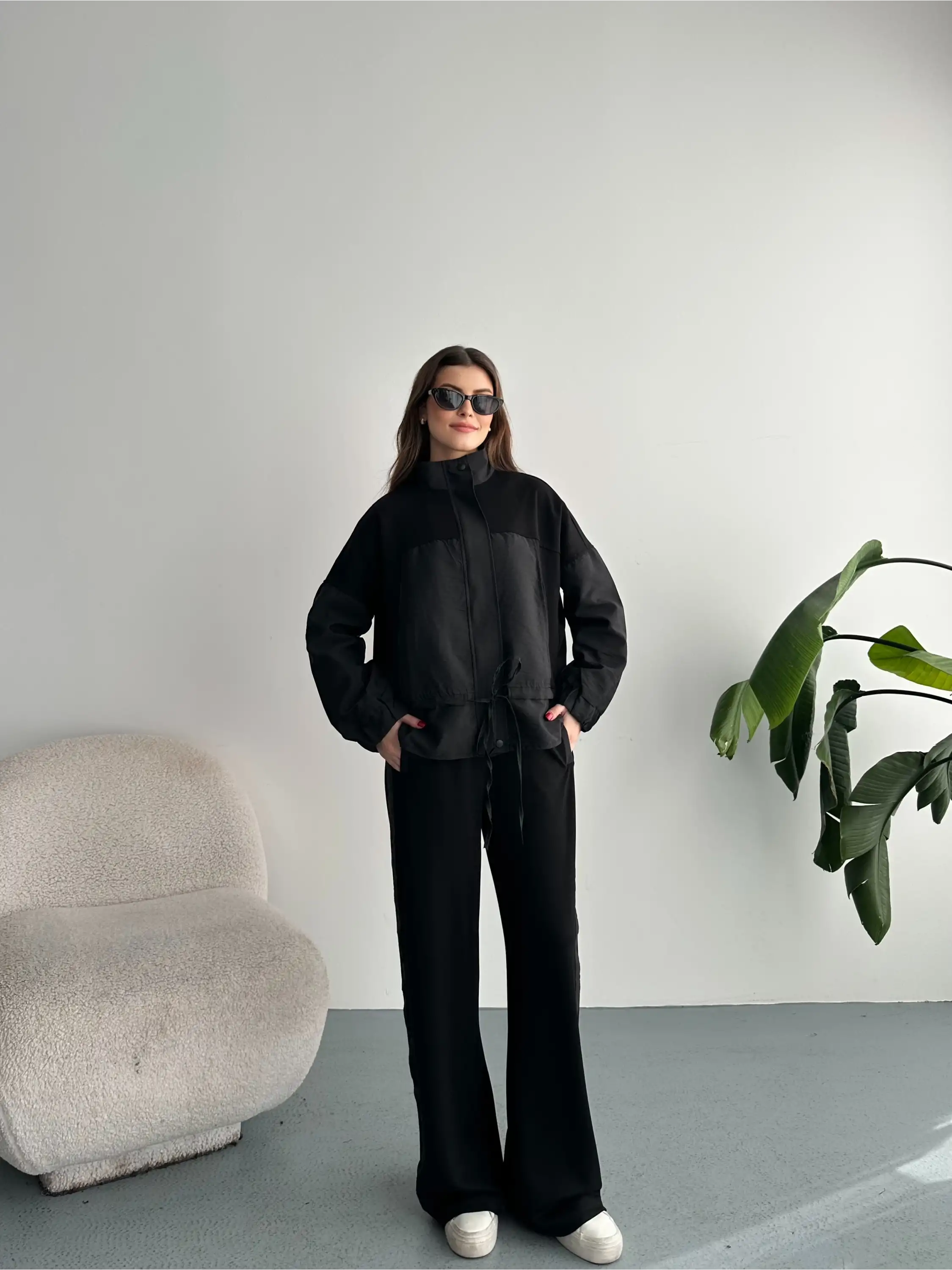 DİK YAKA FERMUARLI PARAŞÜT MODAL TAKIM-SİYAH