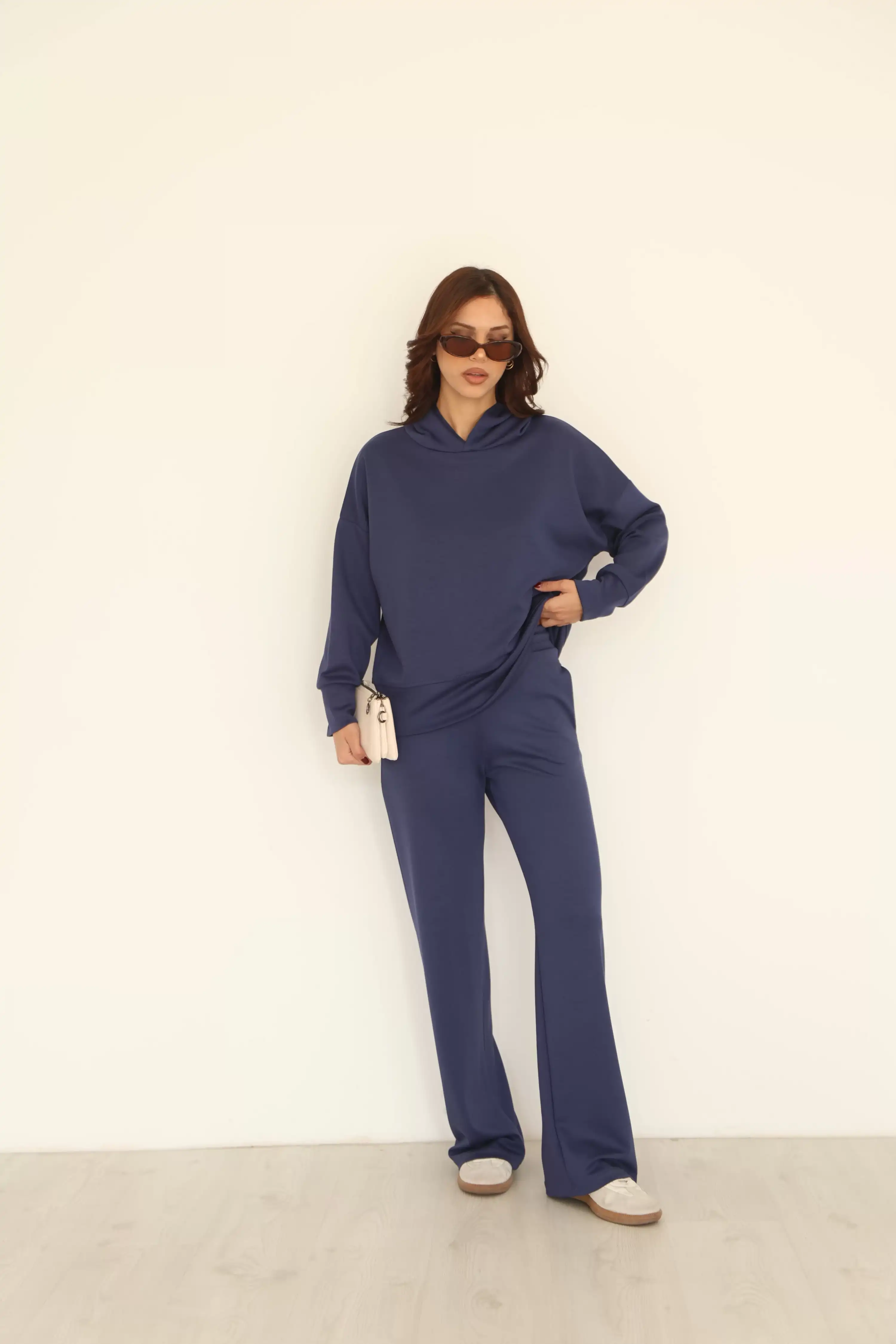 KAPÜŞONLU SWEATSHIRT TAKIM-LACİVERT