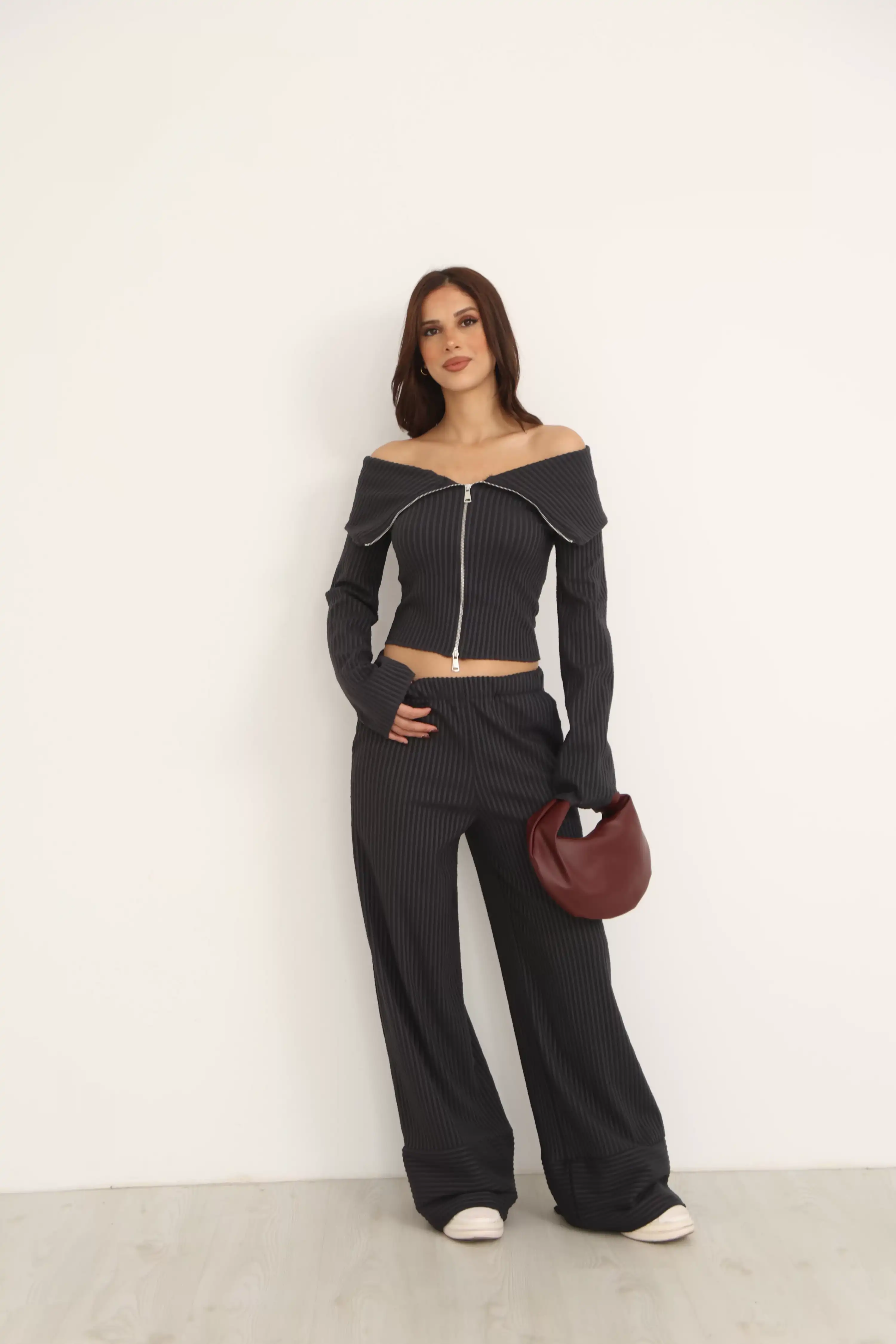 MADONNA YAKA ÇİZGİLİ PANTOLONLU TAKIM-ANTRASİT