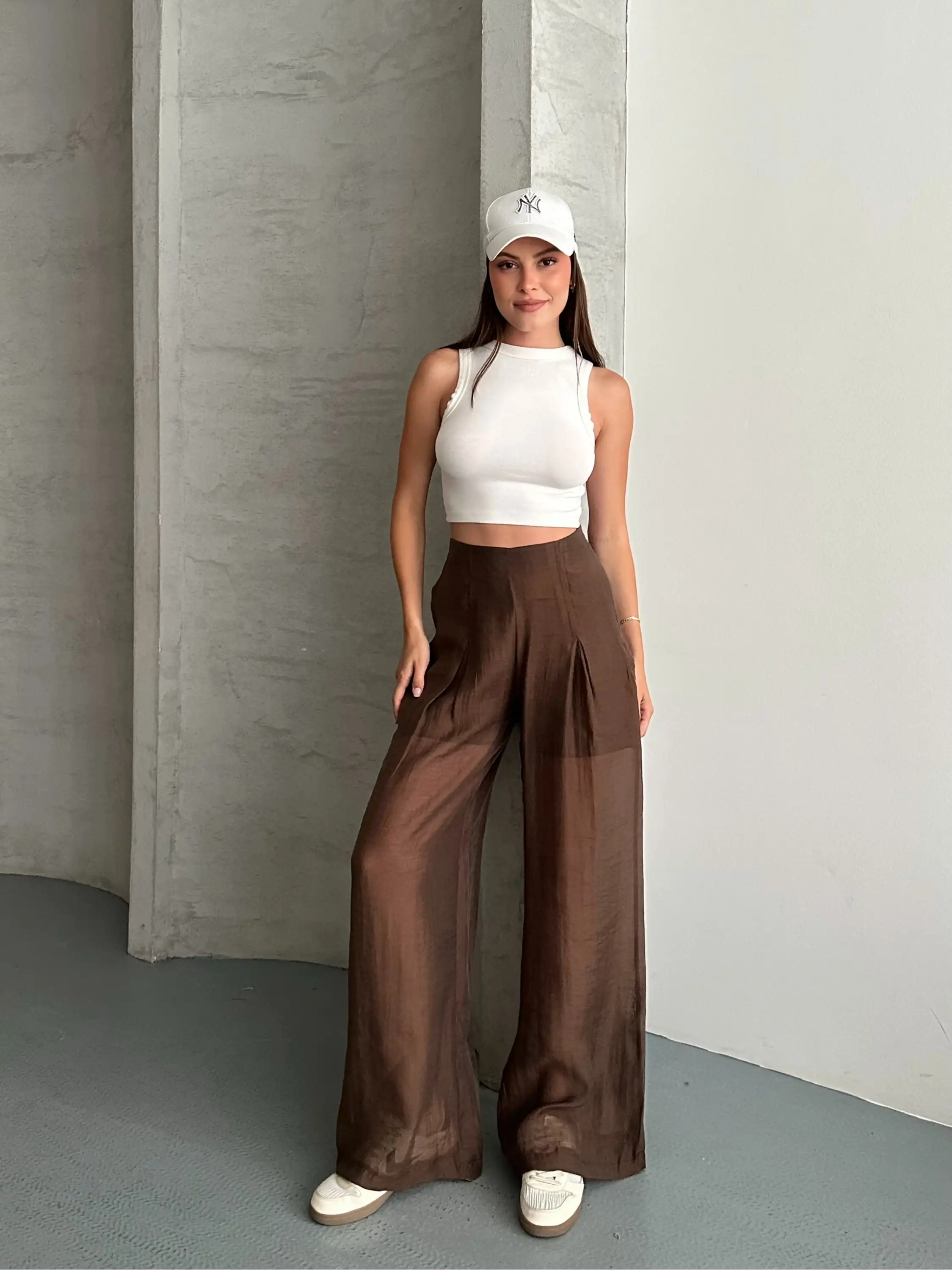 PİLE DETAYLI TRANSPARAN PANTOLON-KAHVE