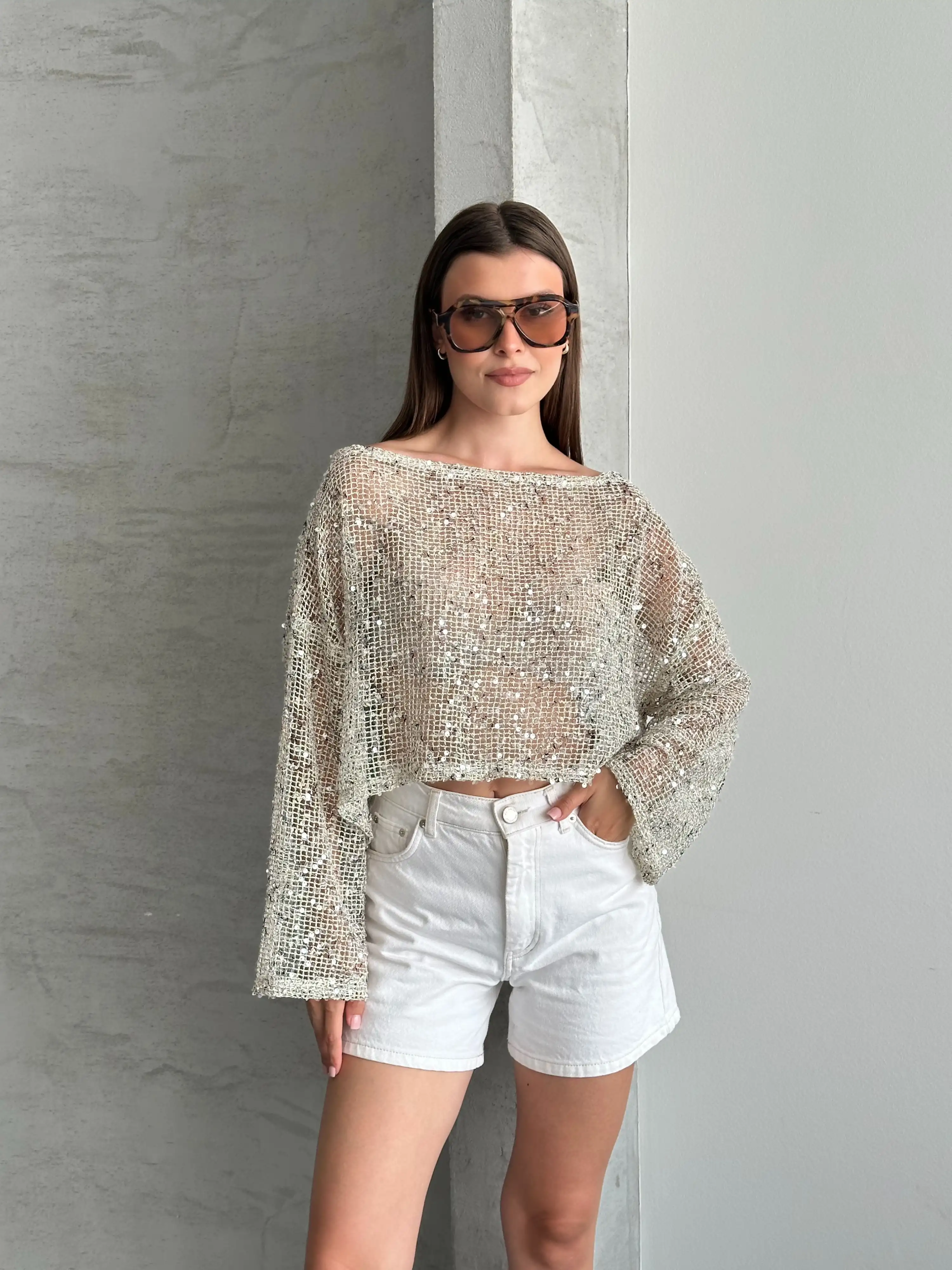 PUL PAYETLİ KAYIK YAKA FİLE TRANSPARAN BLUZ-KREM