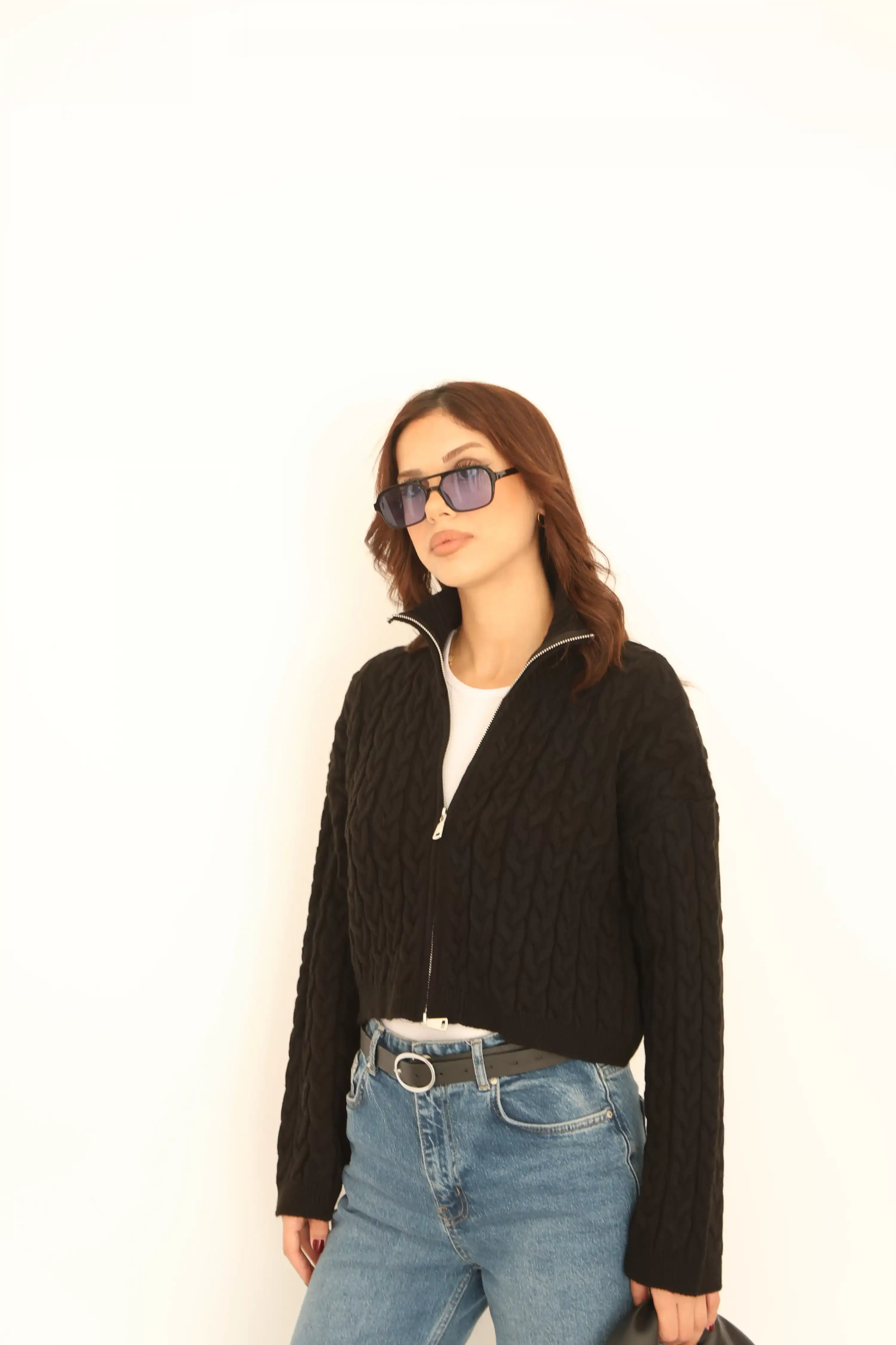 SAÇ ÖRGÜLÜ FERMUARLI TRİKO HIRKA-SİYAH