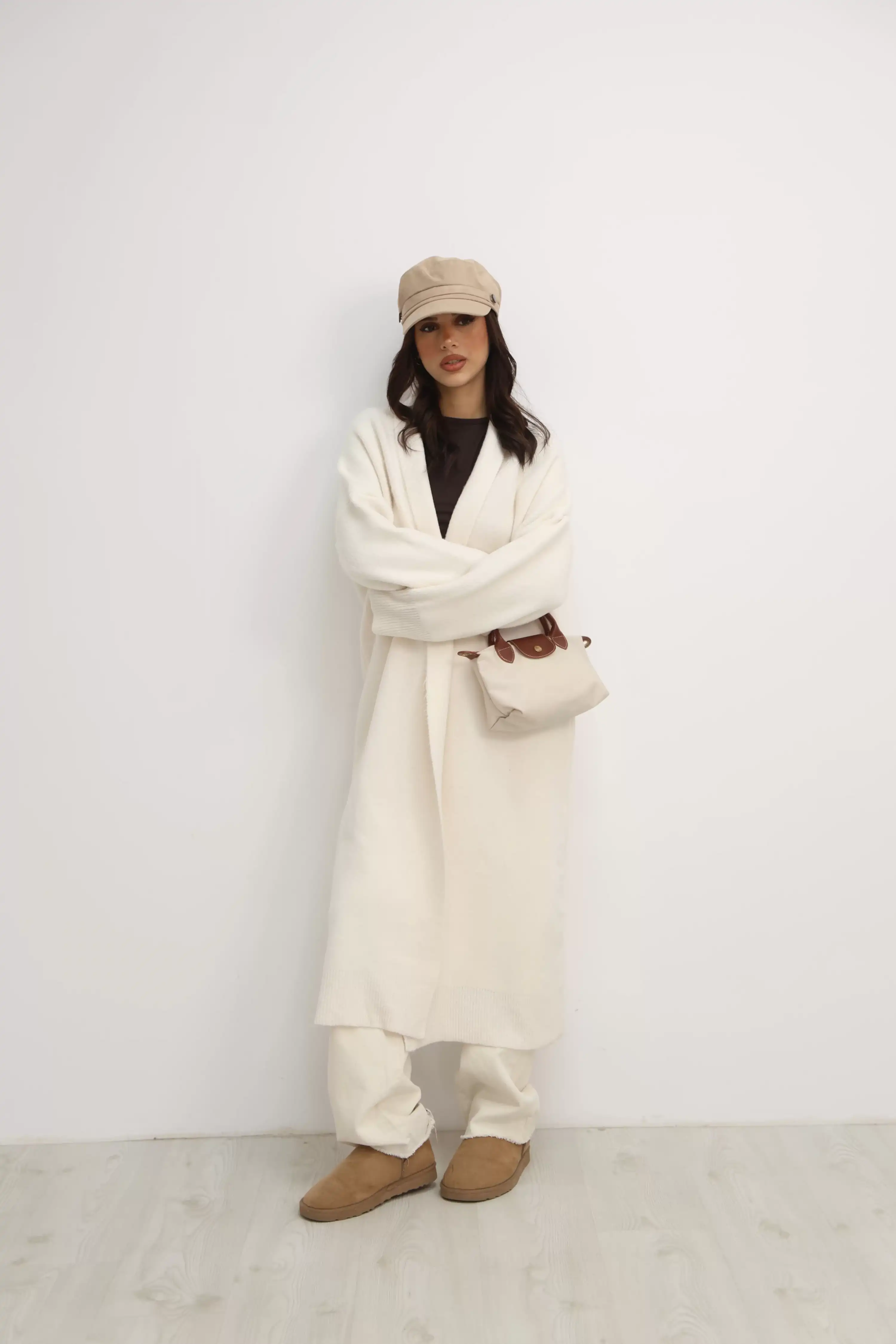 TRİKO UZUN HIRKA-BEYAZ