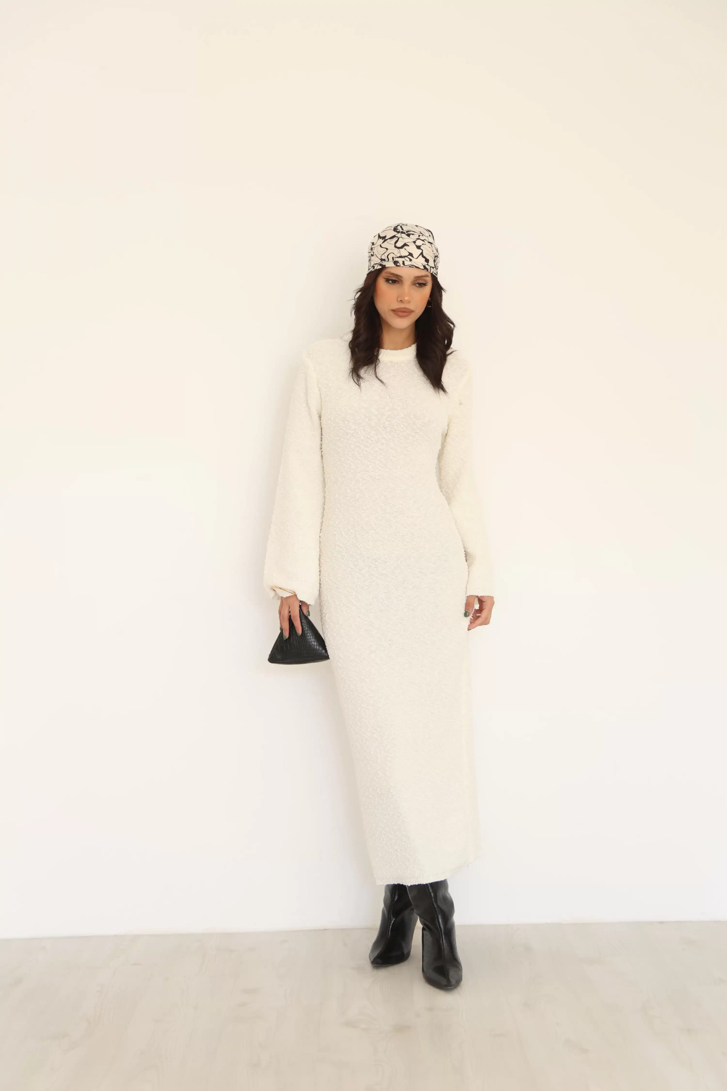 UZUN TRİKO ELBİSE-KREM