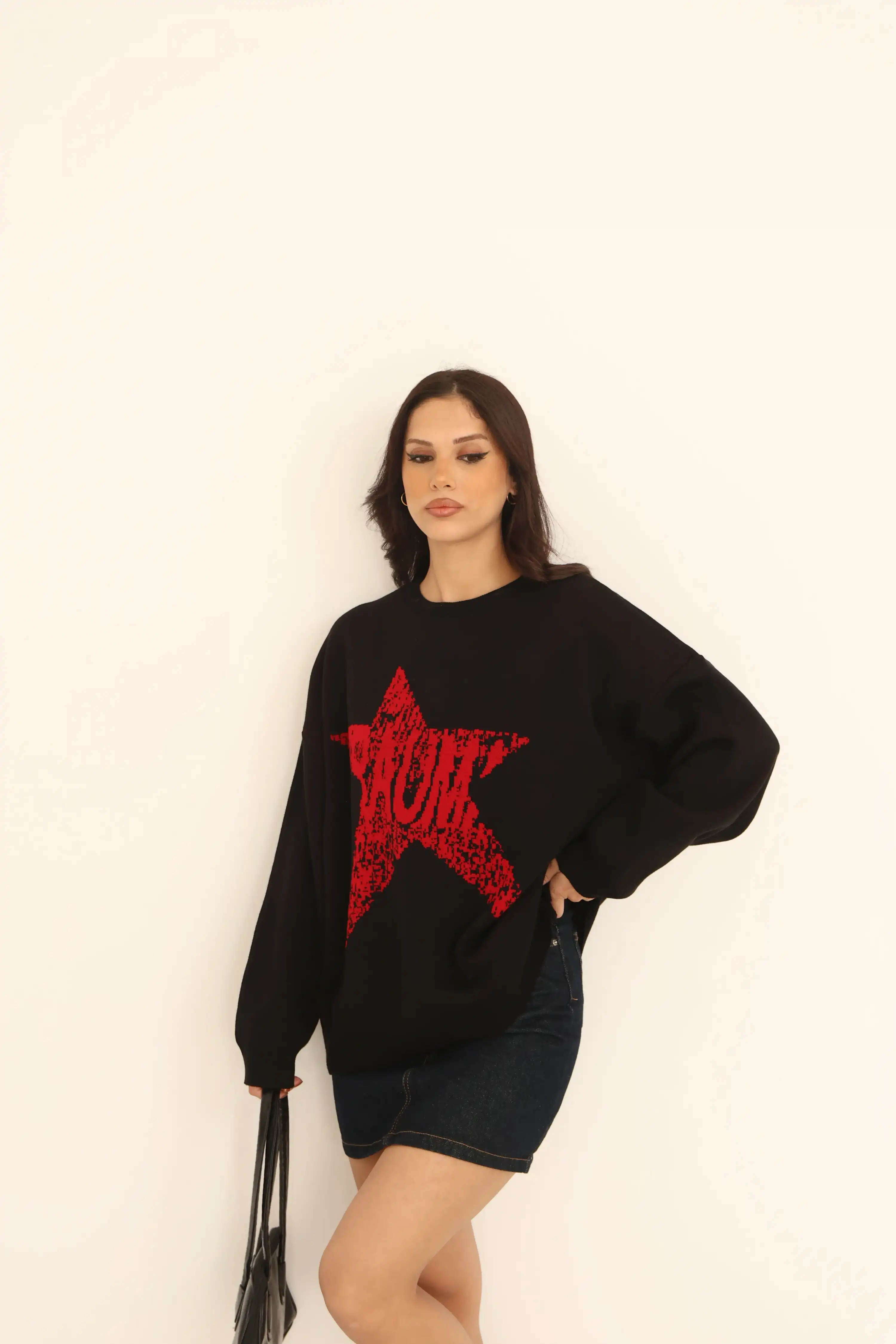 YILDIZ OVERSİZE TRİKO KAZAK-SİYAH