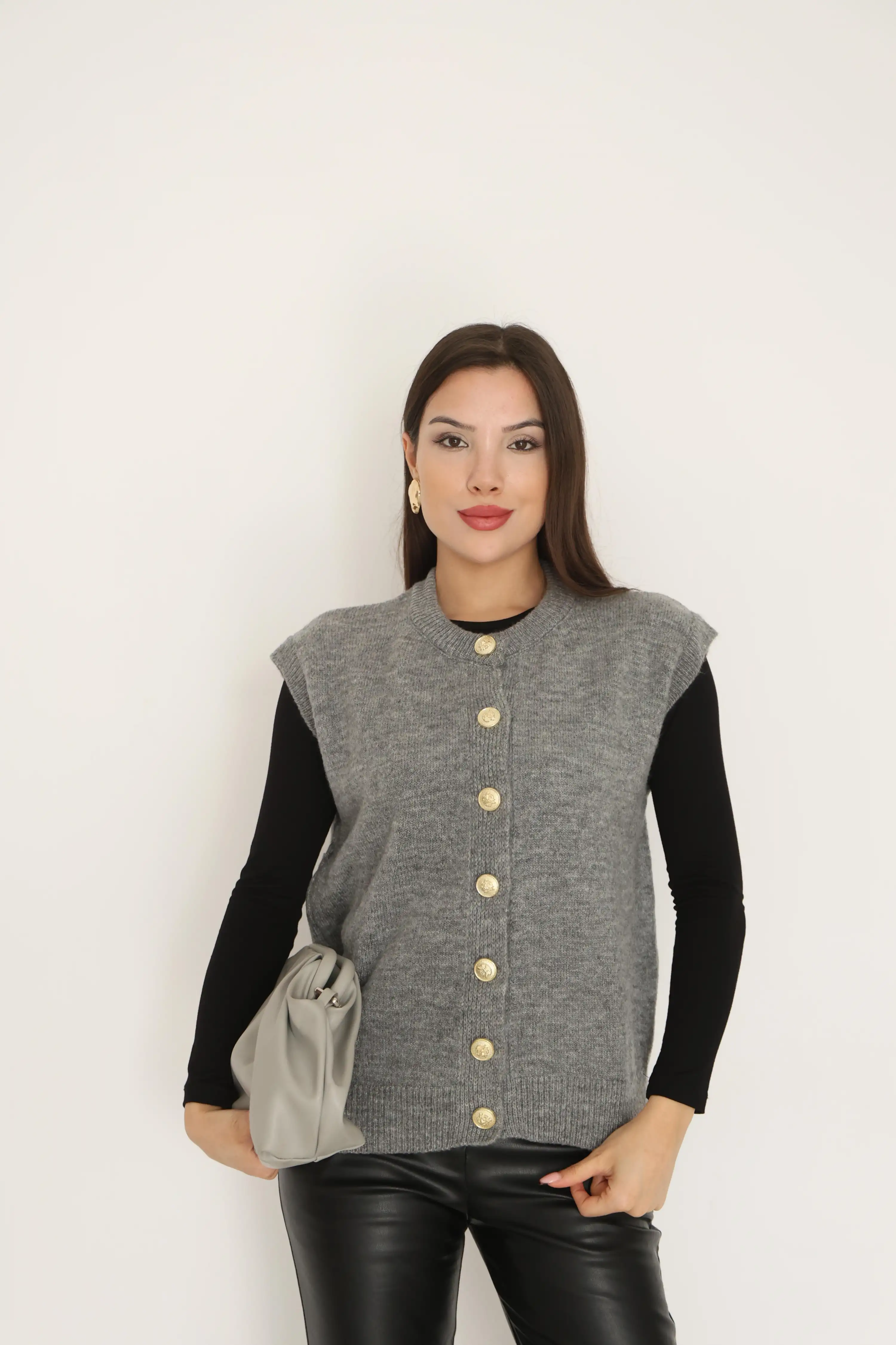 GOLD DÜĞMELİ YELEK TRİKO-GRİ