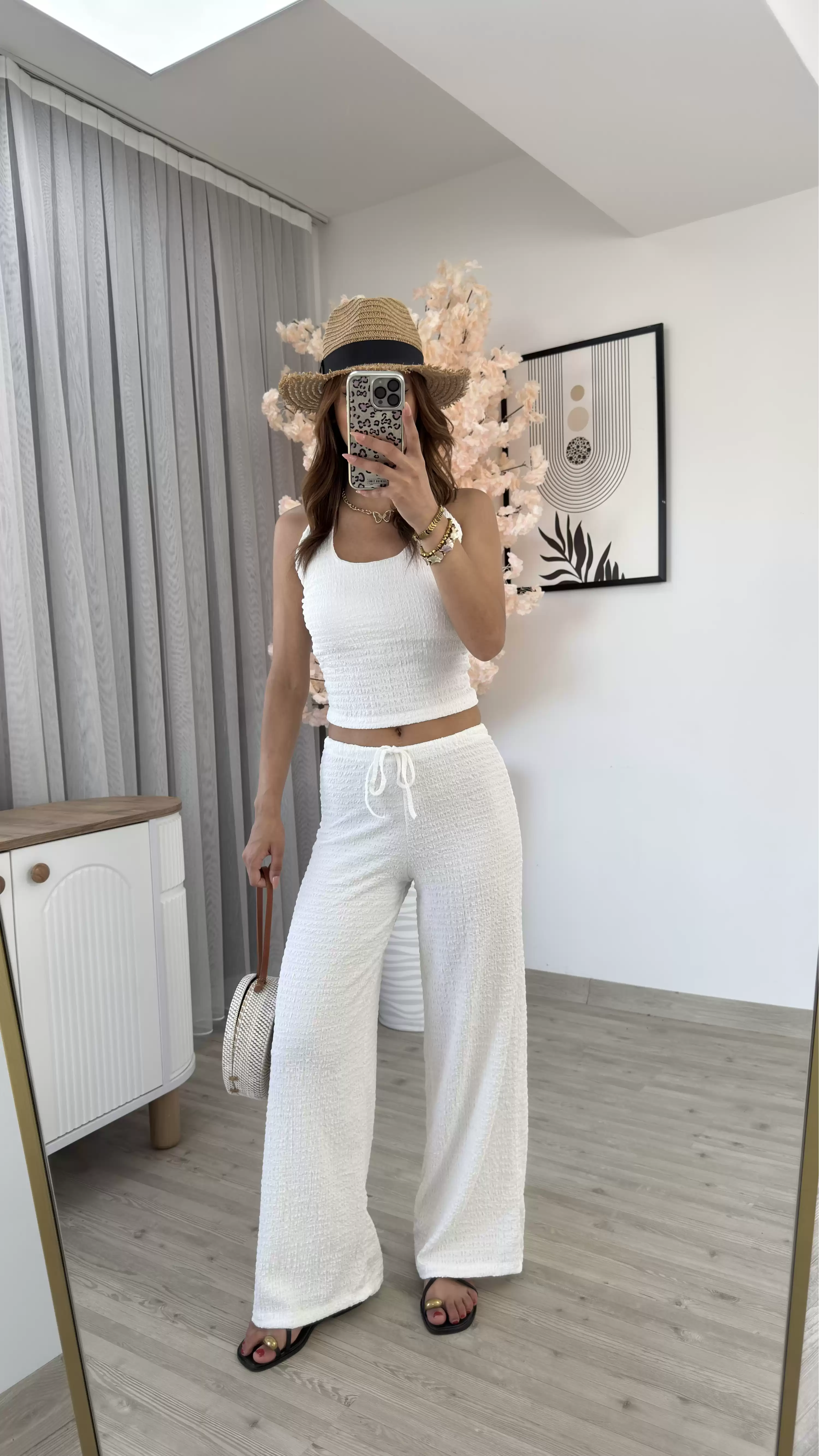 HERA GOFRE TAKIM-BEYAZ