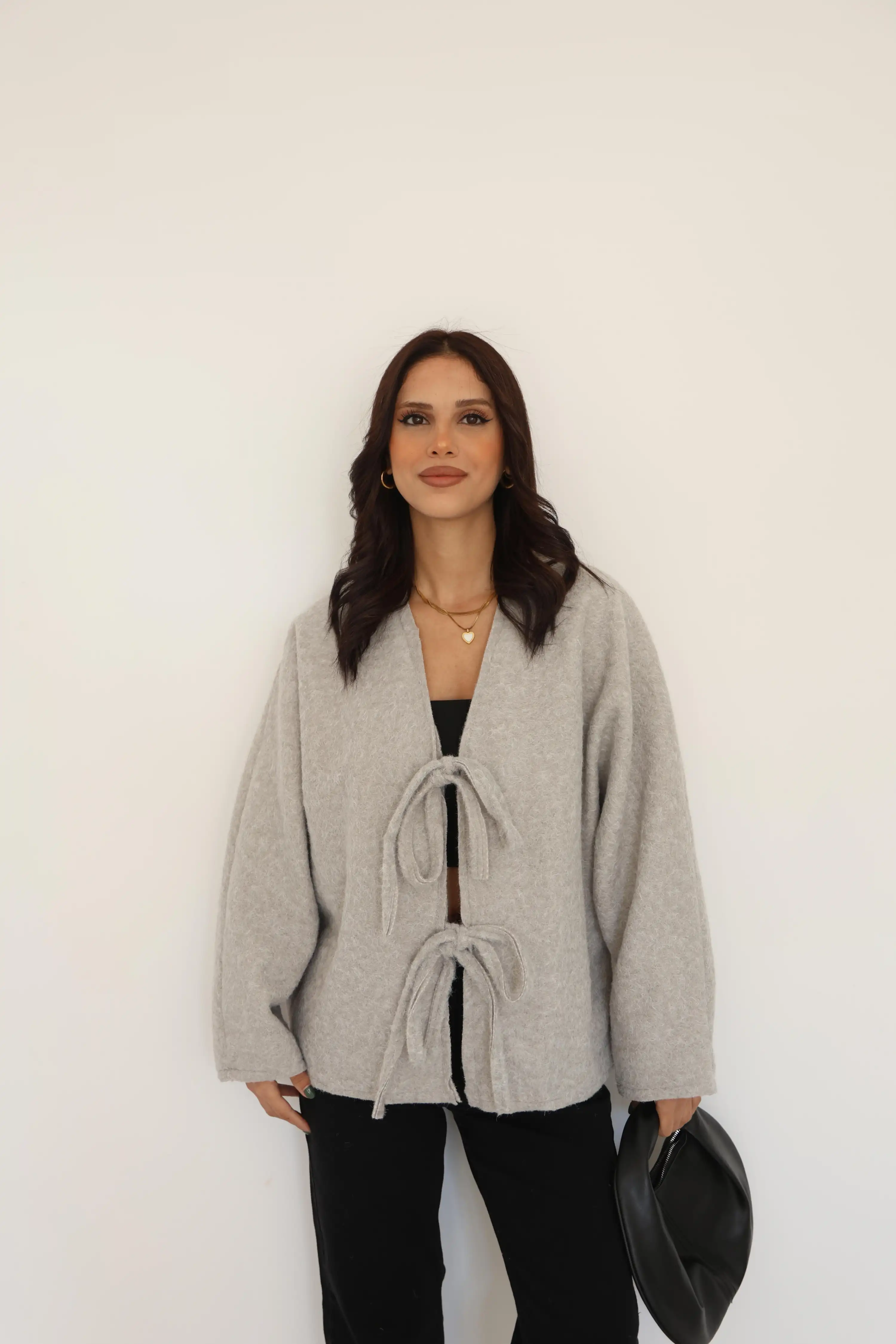 KEÇE KAŞE ÖNDEN BAĞLAMALI CEKET-GRİ