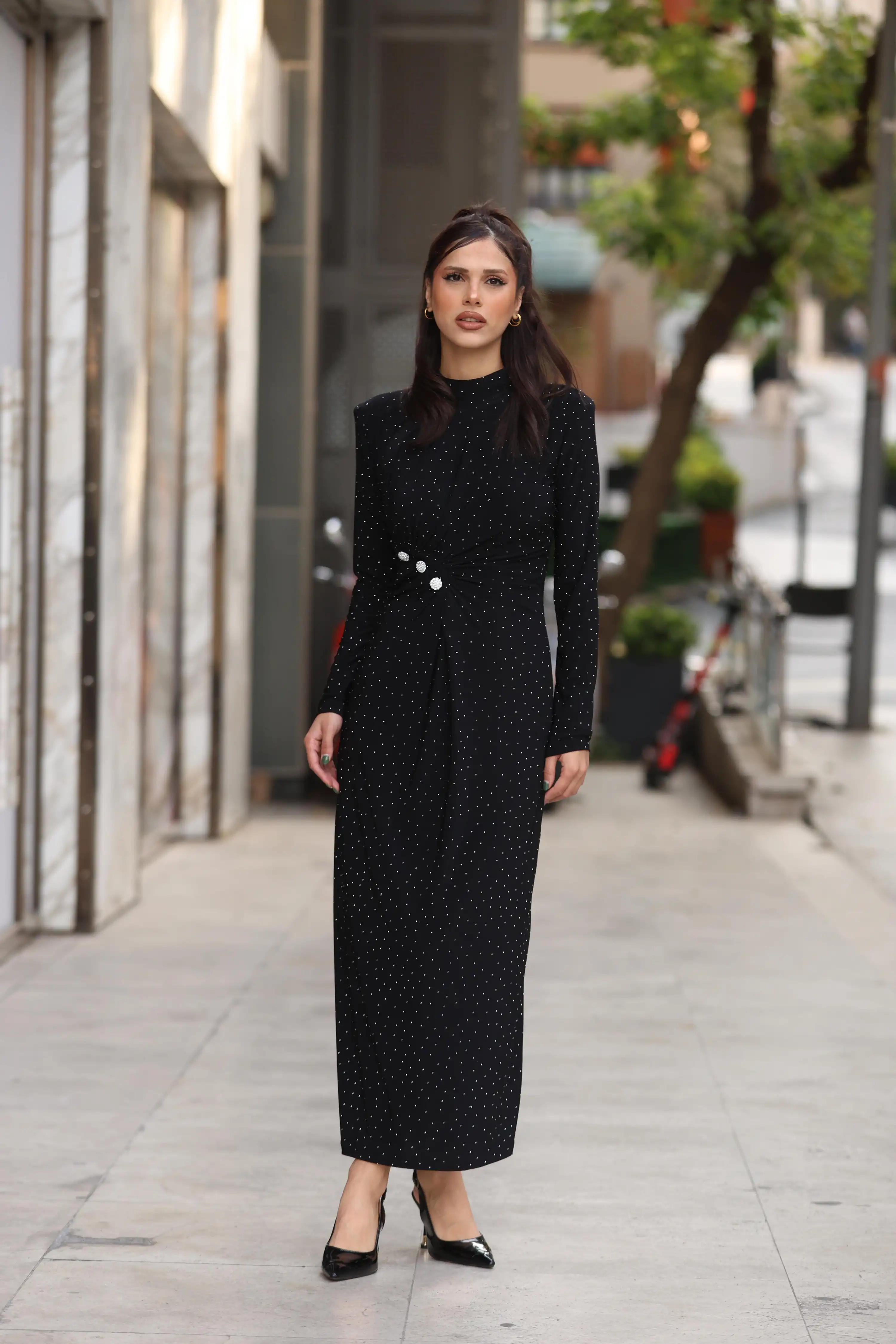 VATKALI DRAPELİ TAŞLI ELBİSE-SİYAH