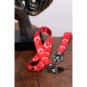 Dioforce Türk Bayrağı Temalı Tek Rivetli Boyun Askı İpi Ve Anahtarlık Seti