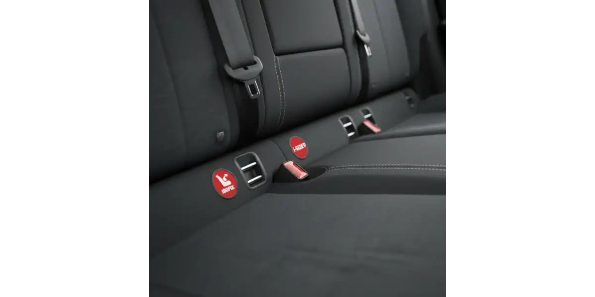 Isofix Oto Koltuğu Gerekli mi? Alırken Bilinmesi Gerekenler