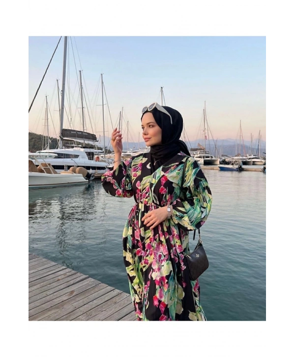 ÇİÇEK DESENLİ ÖZEL TASARIM ELBİSE