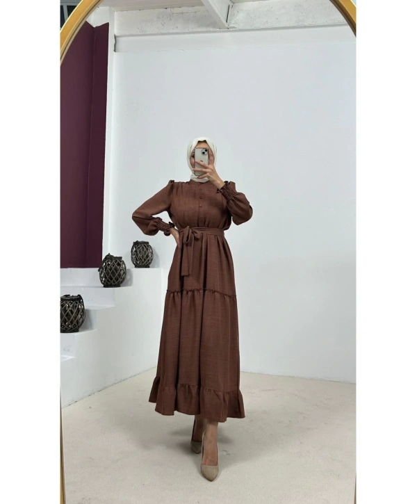 ETEĞİ FIRFIRLI KUŞAKLI ELBİSE